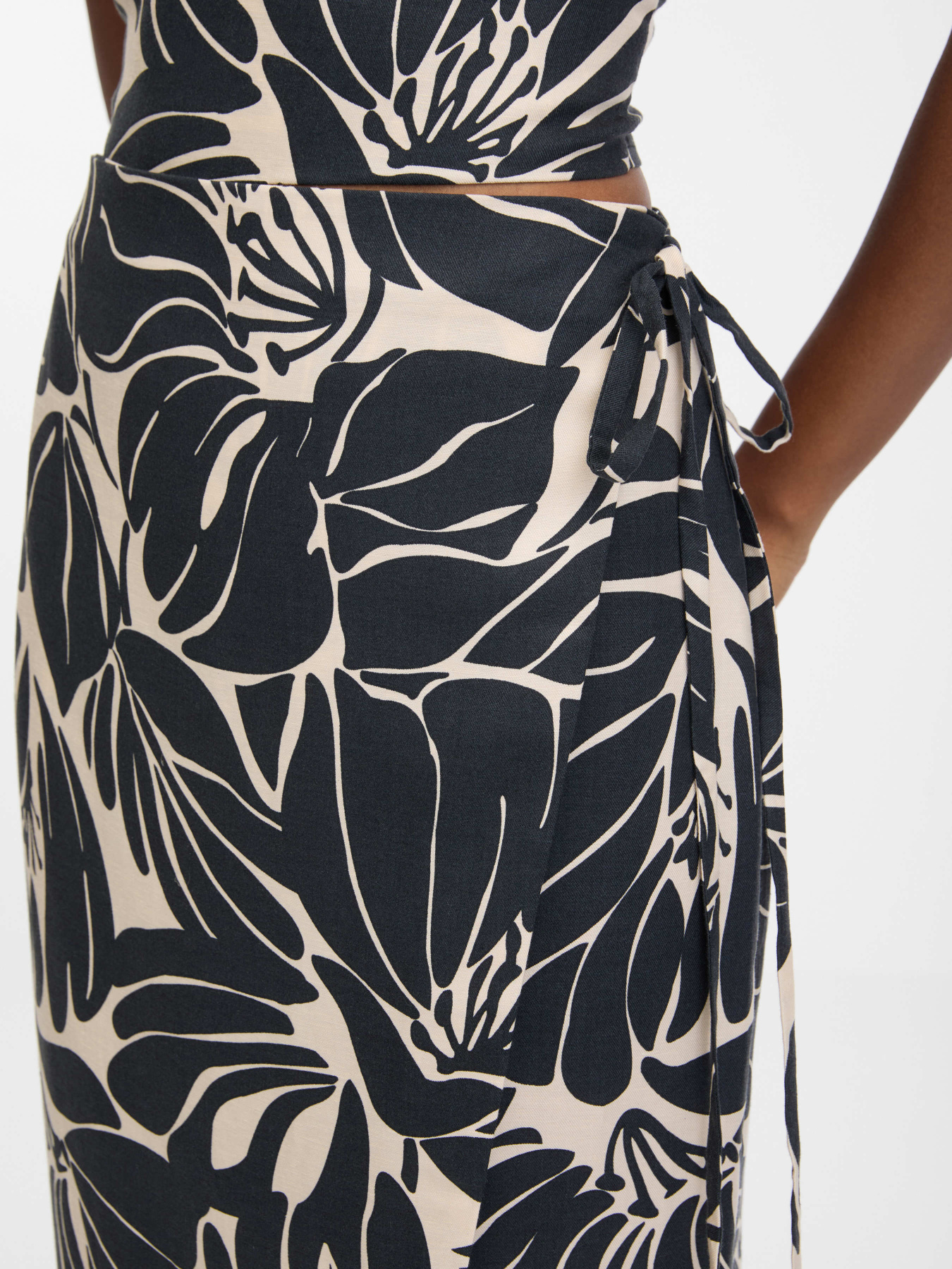 Спідниця міді Orsay модель 1000741-660000 Фото