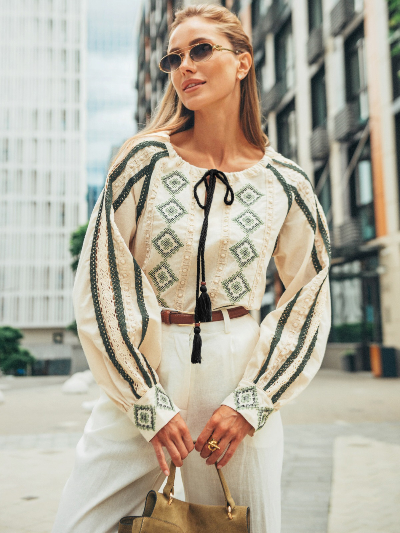 Вышиванки Dressa модель 67970 Фото