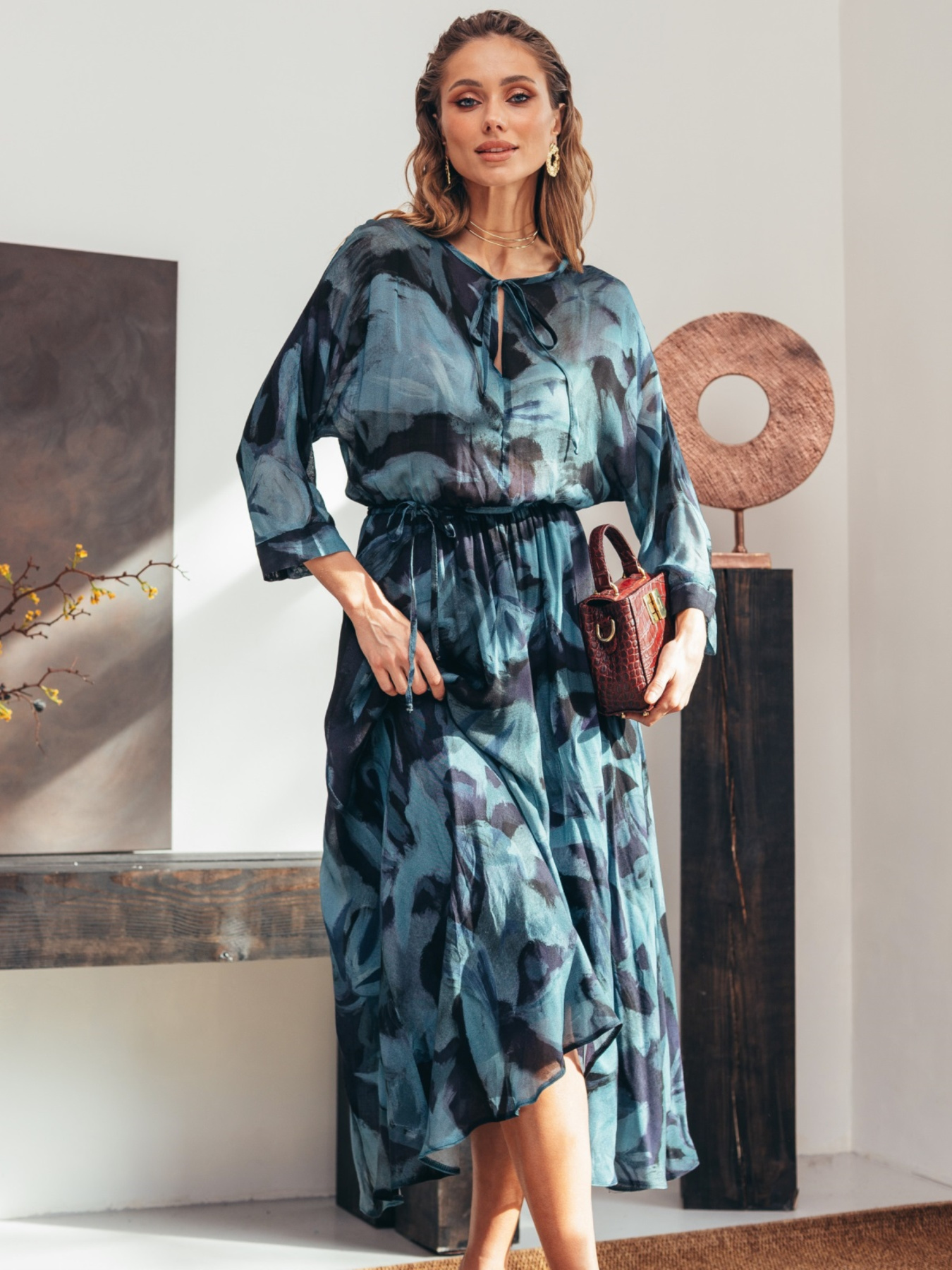 Платье миди Dressa модель 73629 Фото