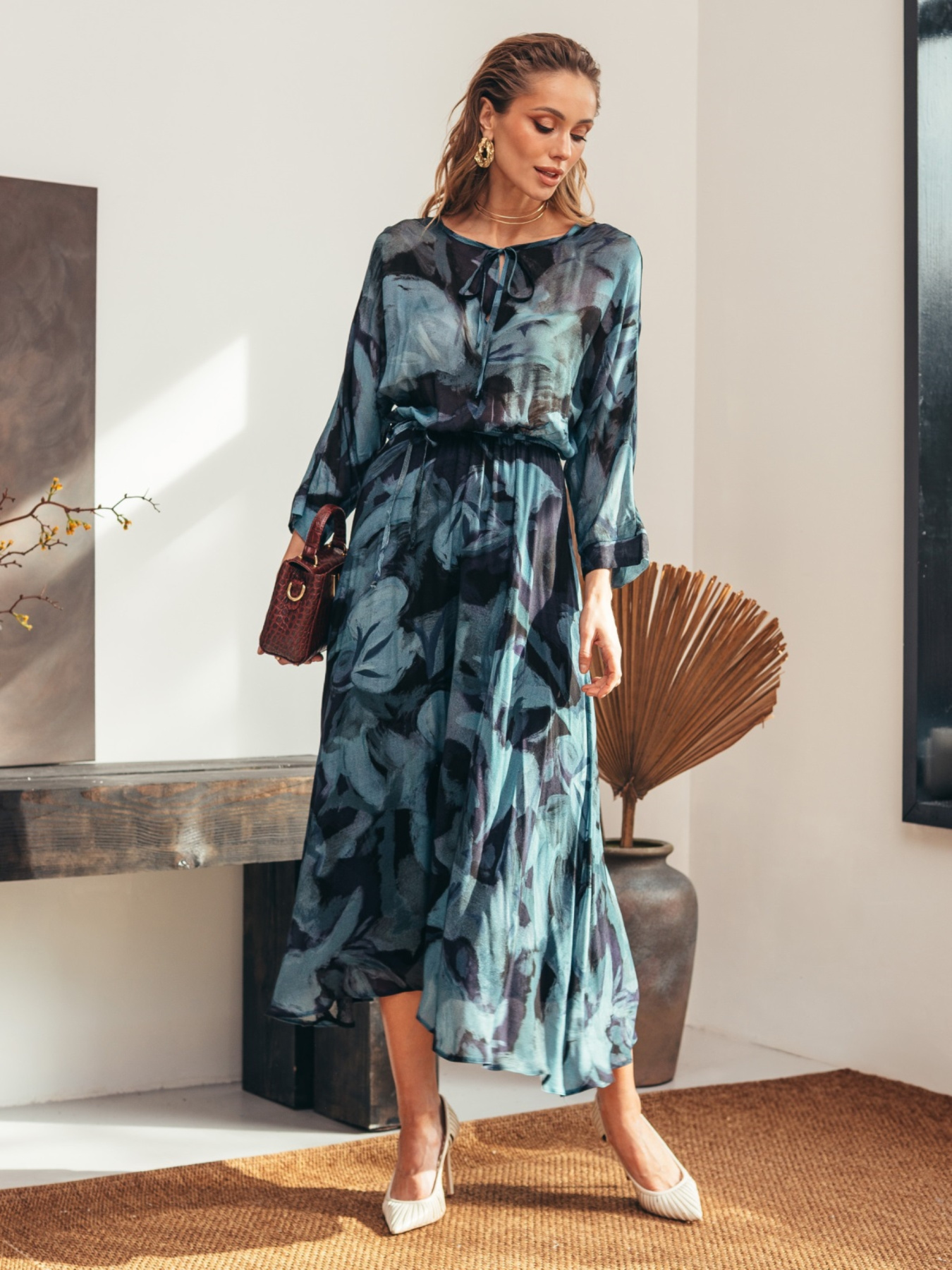 Платье миди Dressa модель 73629 Фото