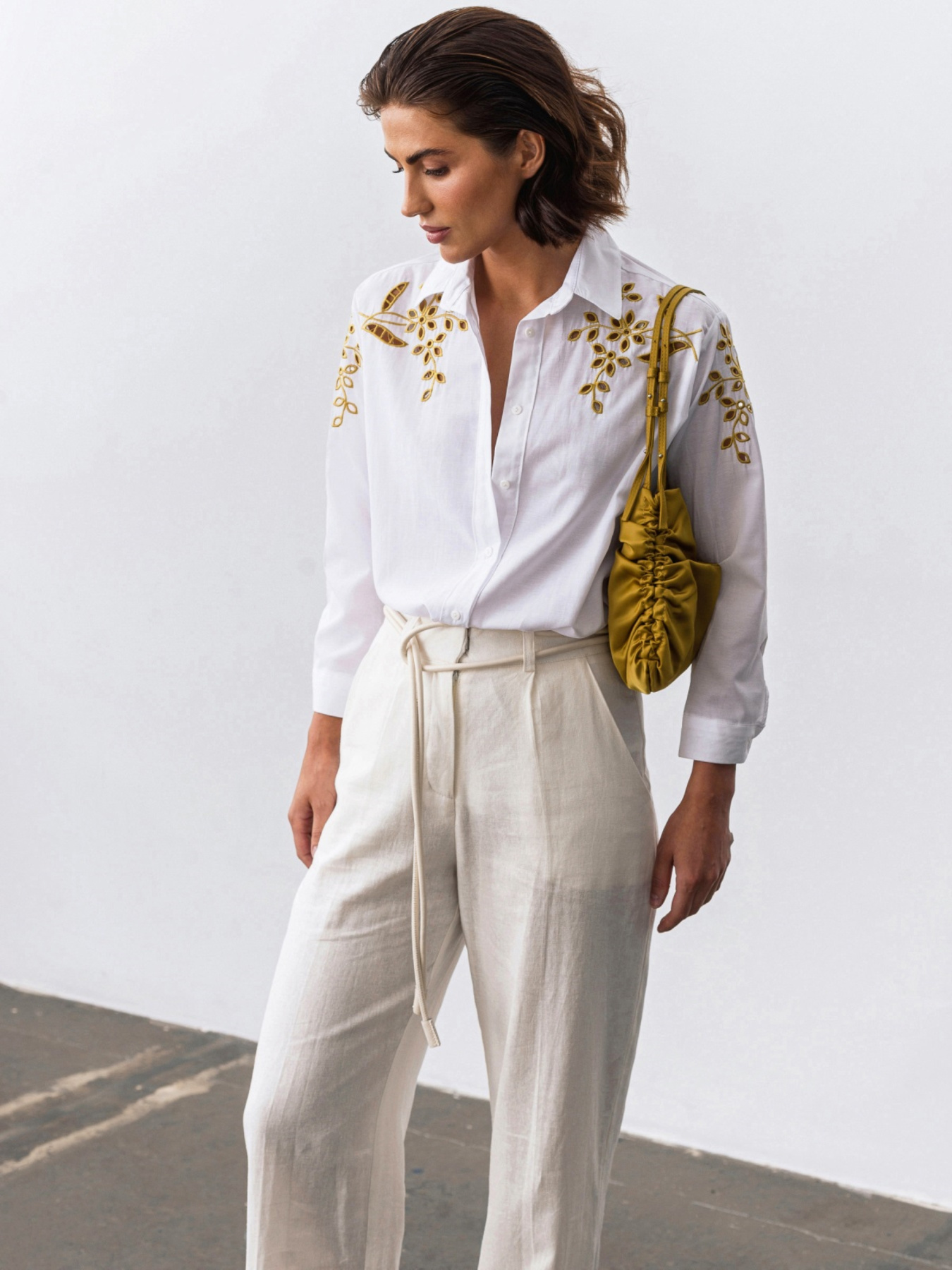 Вышитая рубашка Dressa модель 69323 Фото