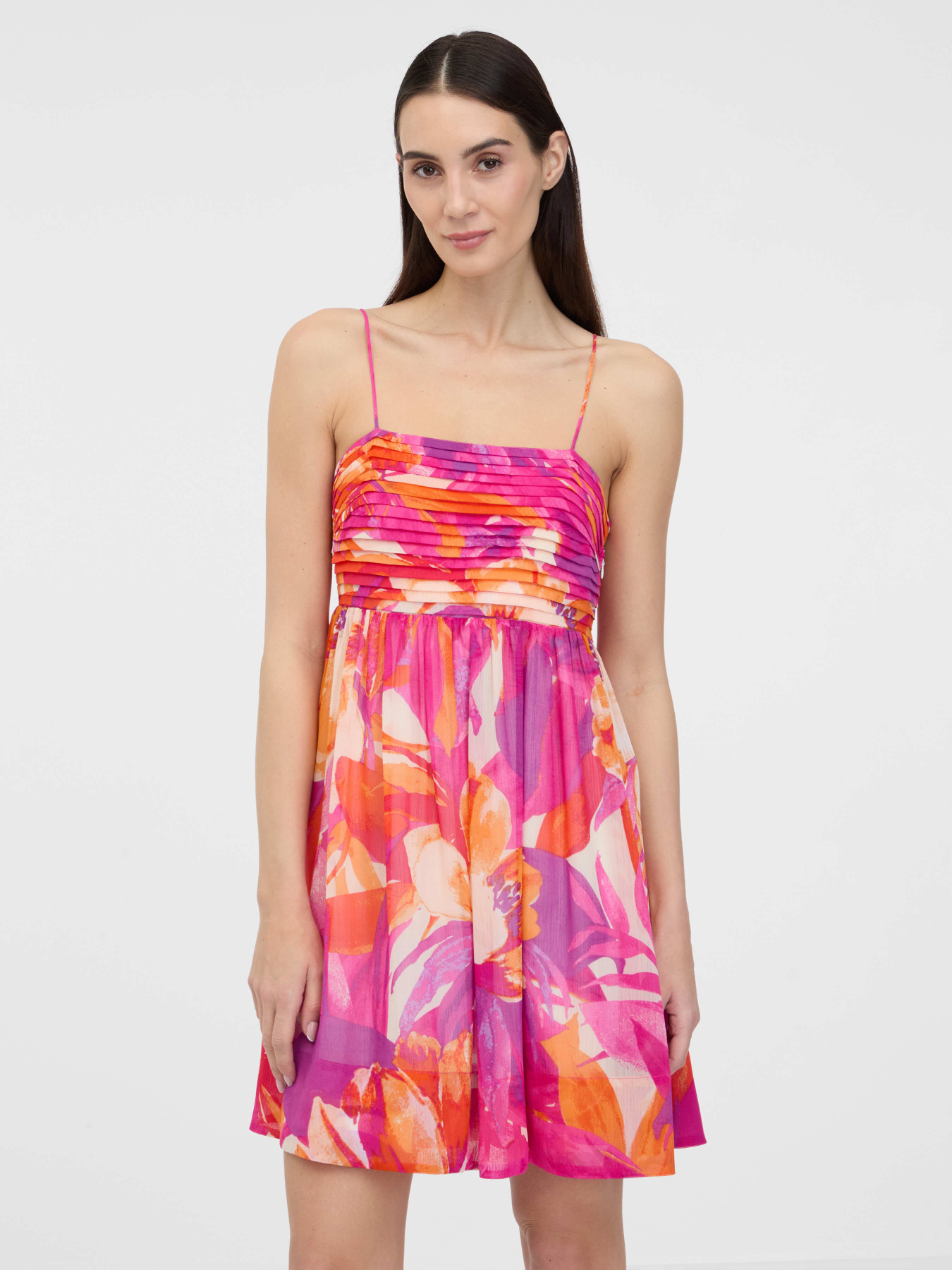 Платье мини Orsay модель 1000681-356000 Фото