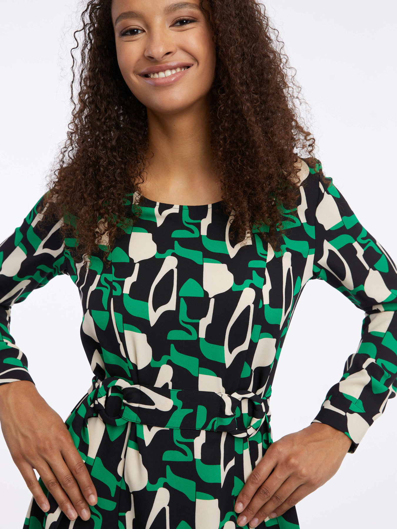 Платье мини Orsay модель 0471724-660000 Фото