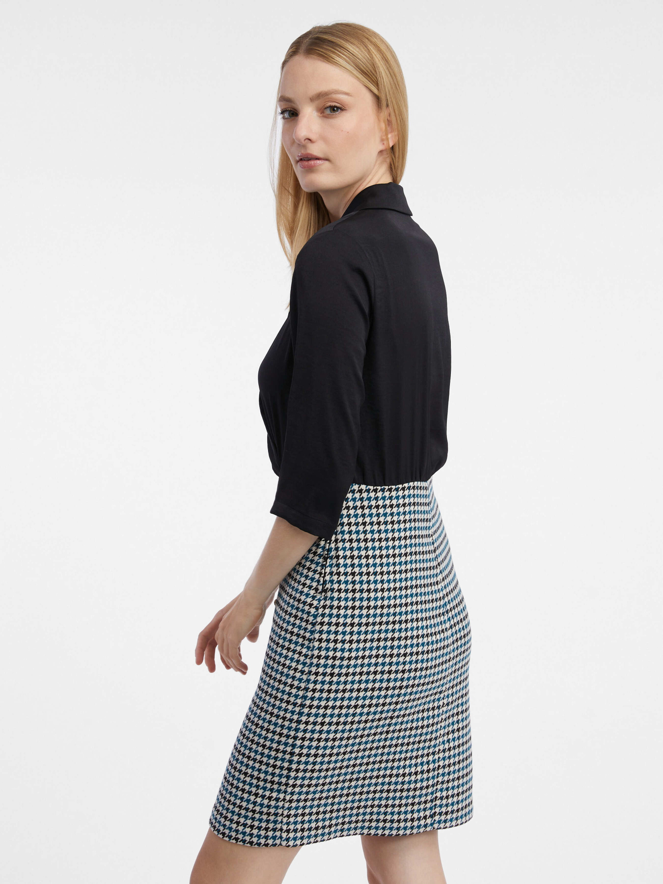 Платье мини Orsay модель 0490480-509000 Фото