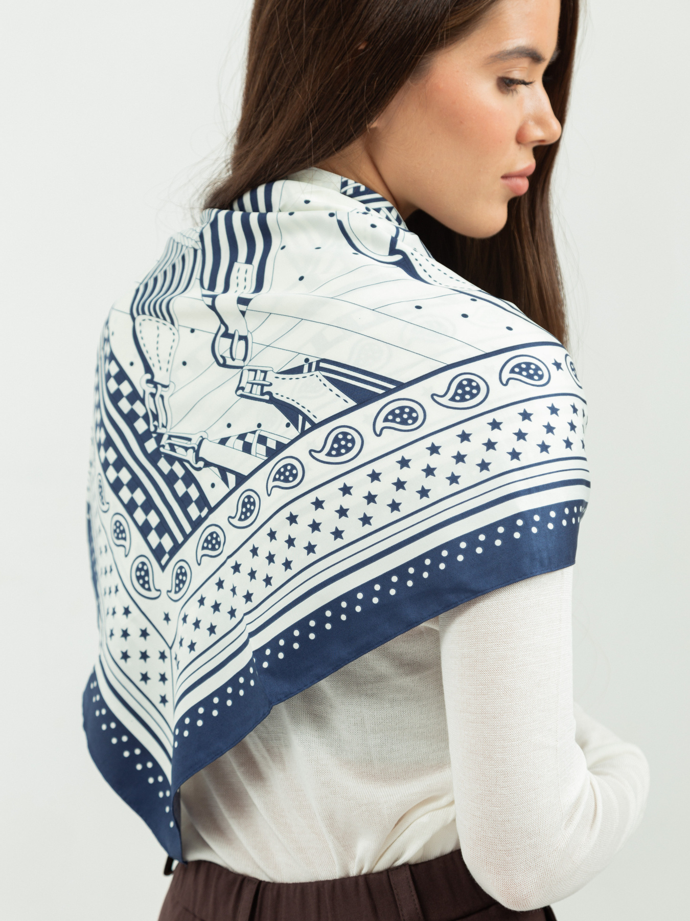 Платок Famo модель APL-207_03 Фото