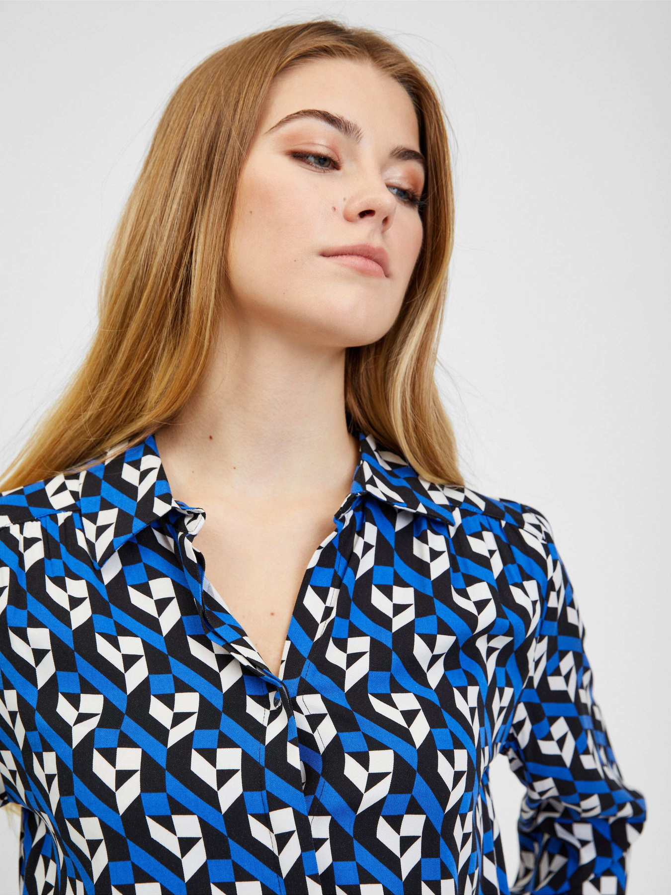 Сорочки Orsay модель 0650243-555000 Фото