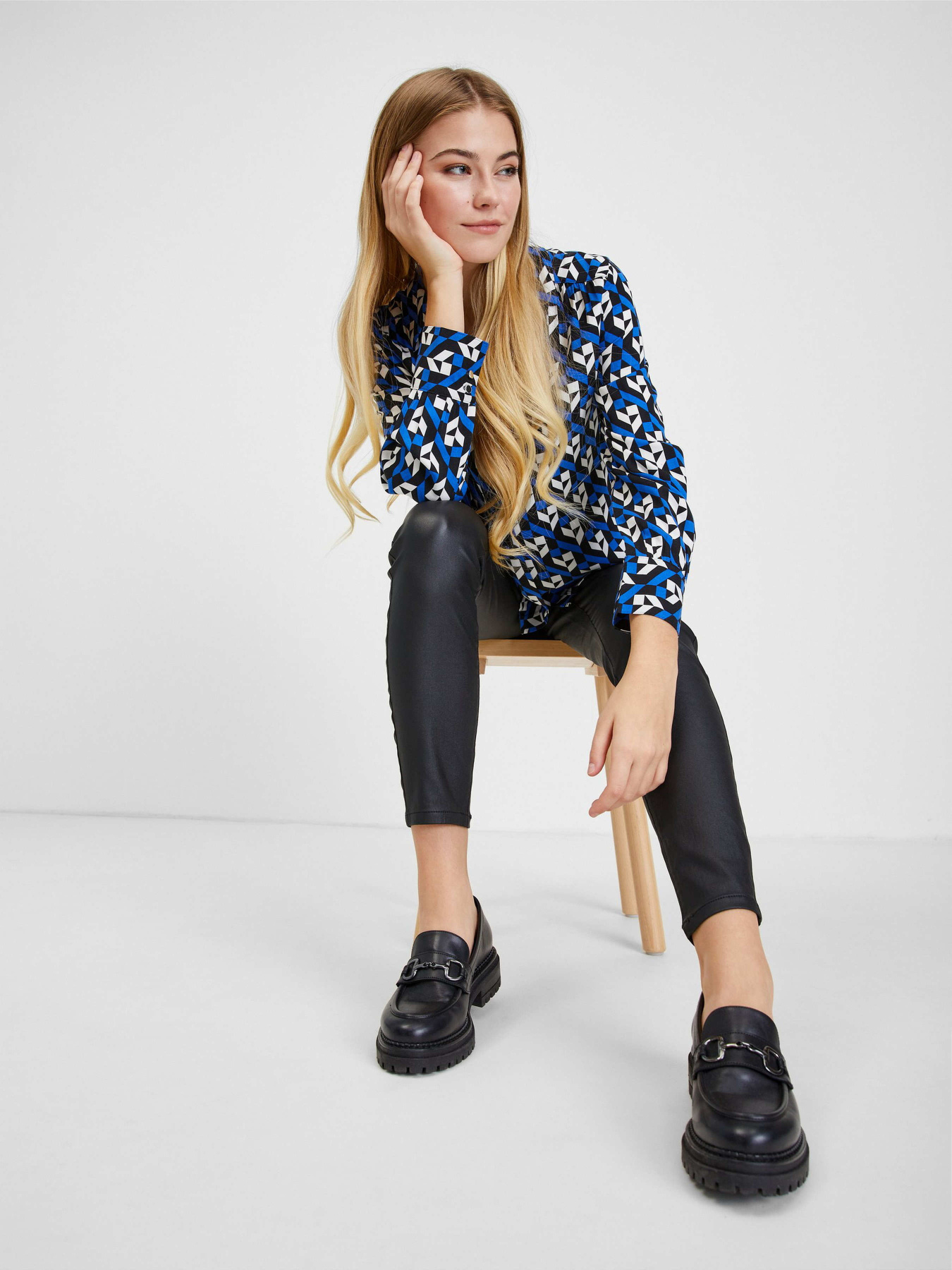 Сорочки Orsay модель 0650243-555000 Фото