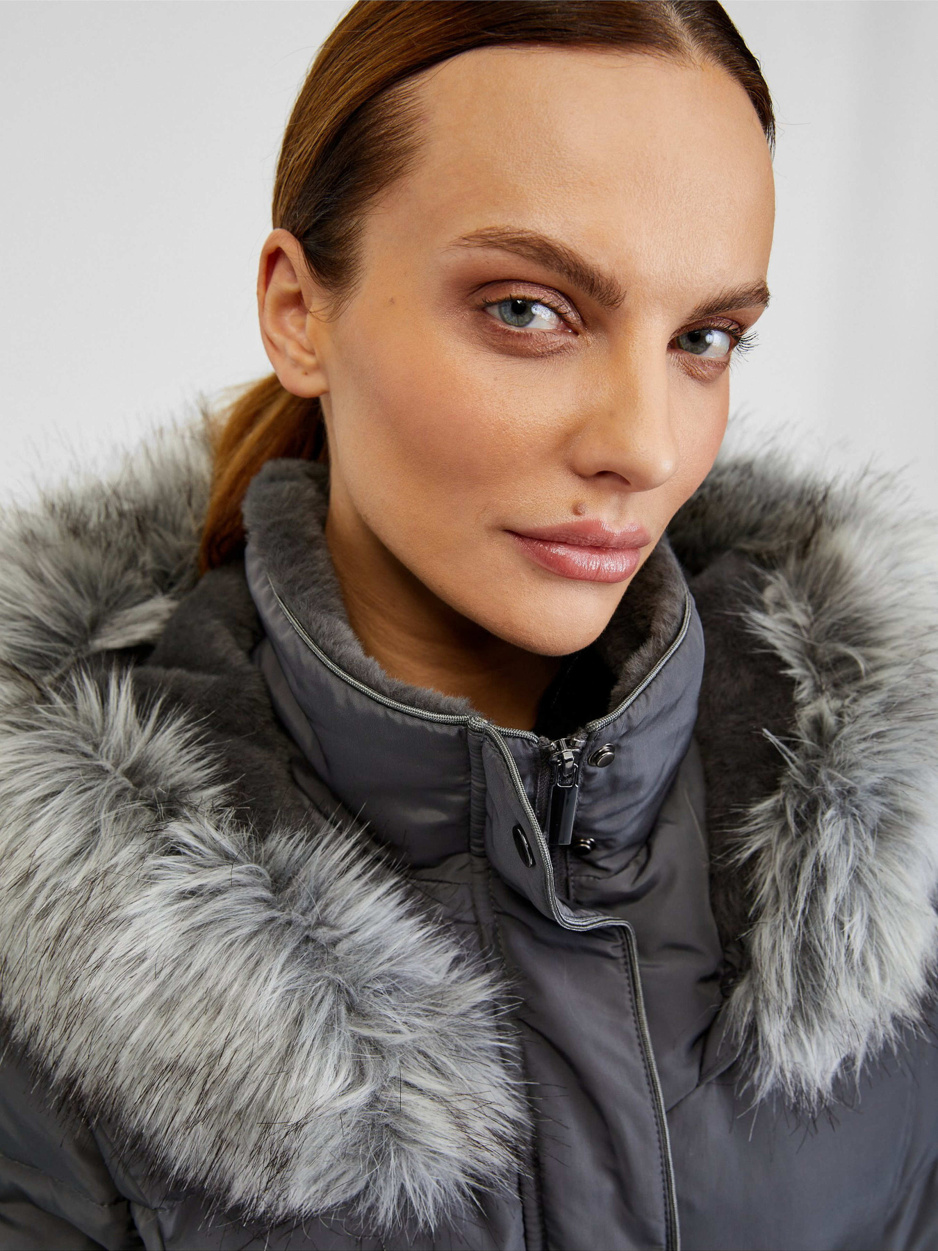 Куртки Orsay модель 0814014-659000 Фото