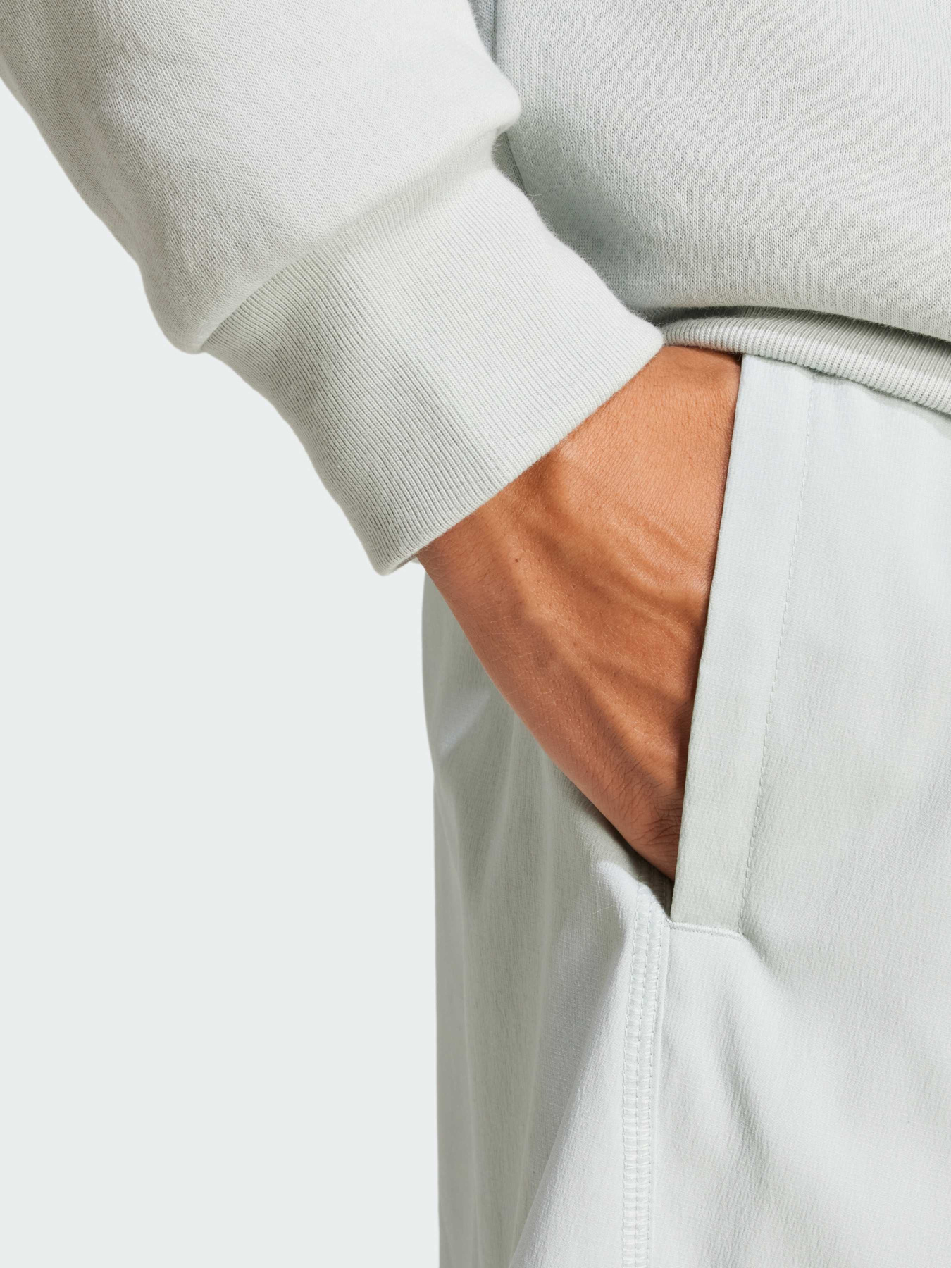 Повсякденні шорти Adidas модель JF3266 Фото