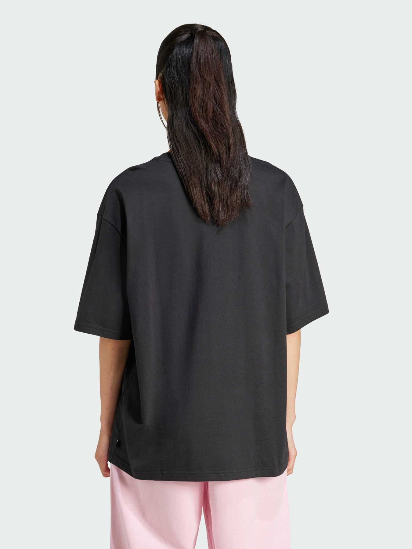 Футболка Adidas модель JJ4063 Футболка Adidas модель JJ4063 Фото