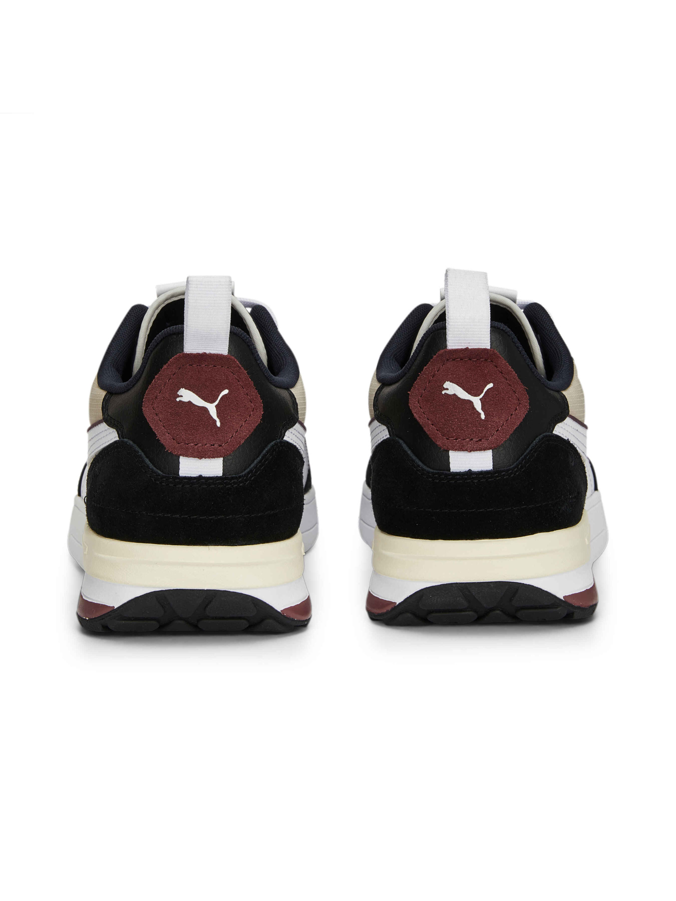 Кросівки PUMA R22 модель 383462 Фото