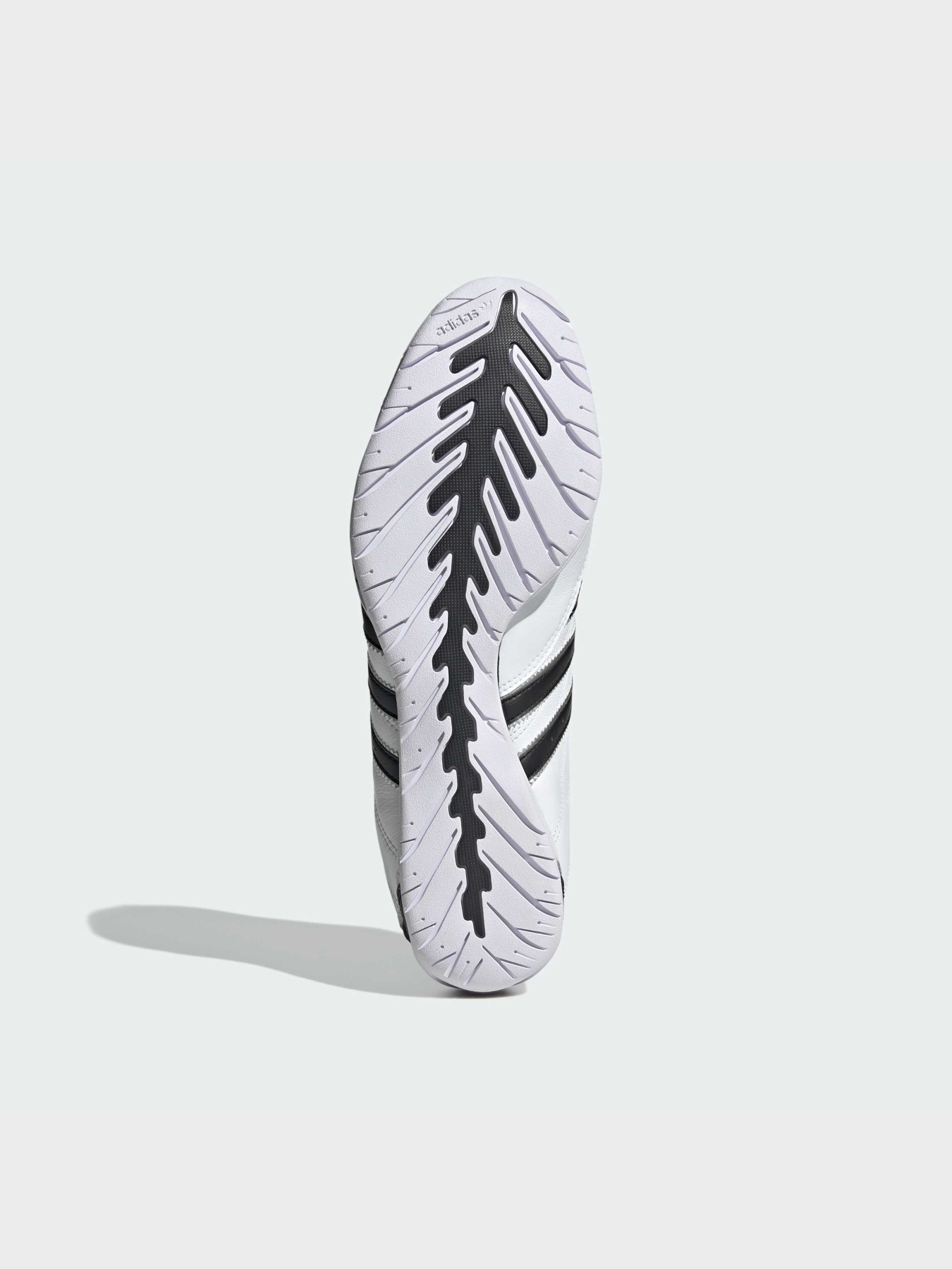 Кросівки повсякденні Adidas модель JH8732 Фото