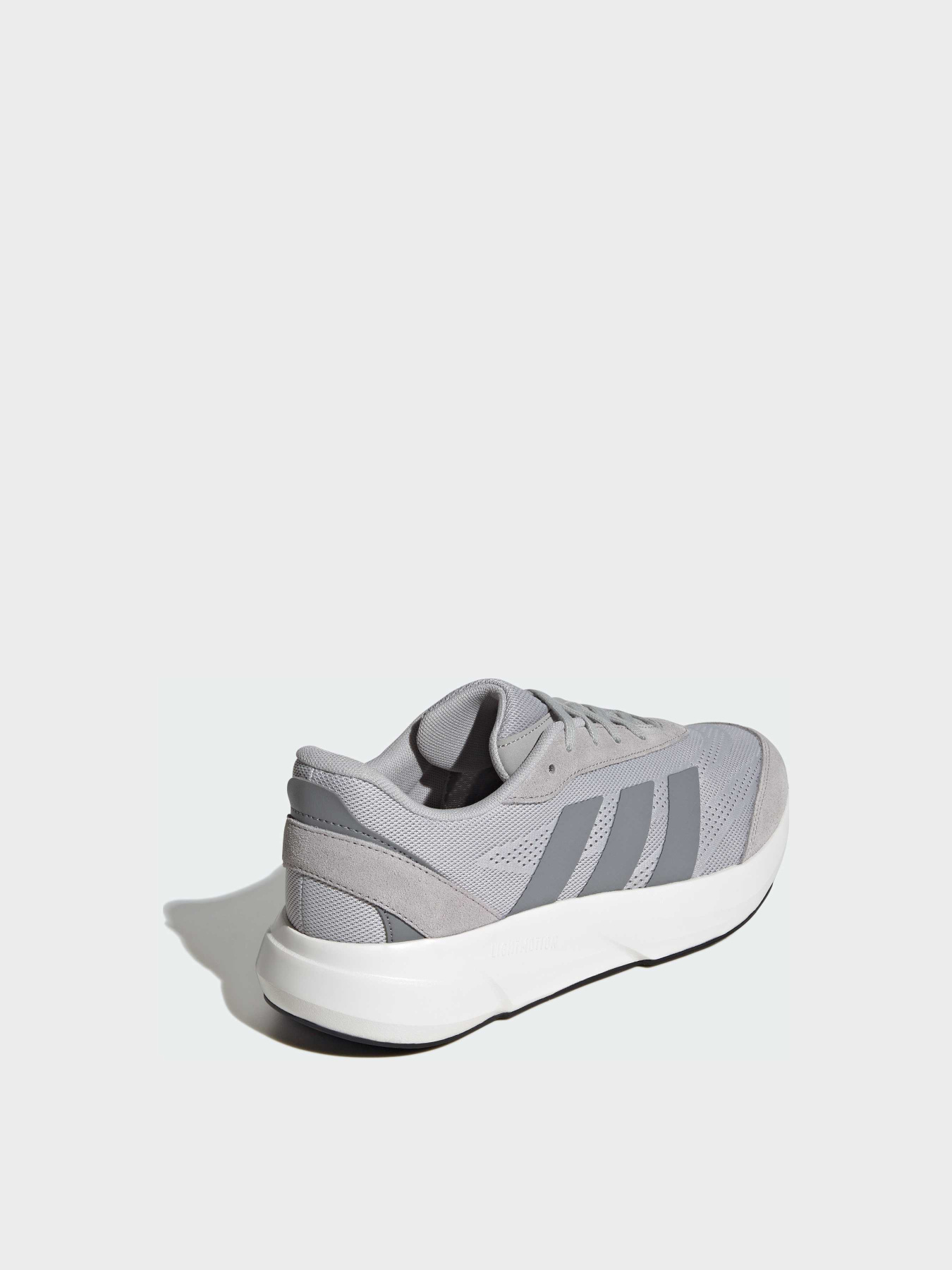 Кросівки Adidas модель JH9313 Фото