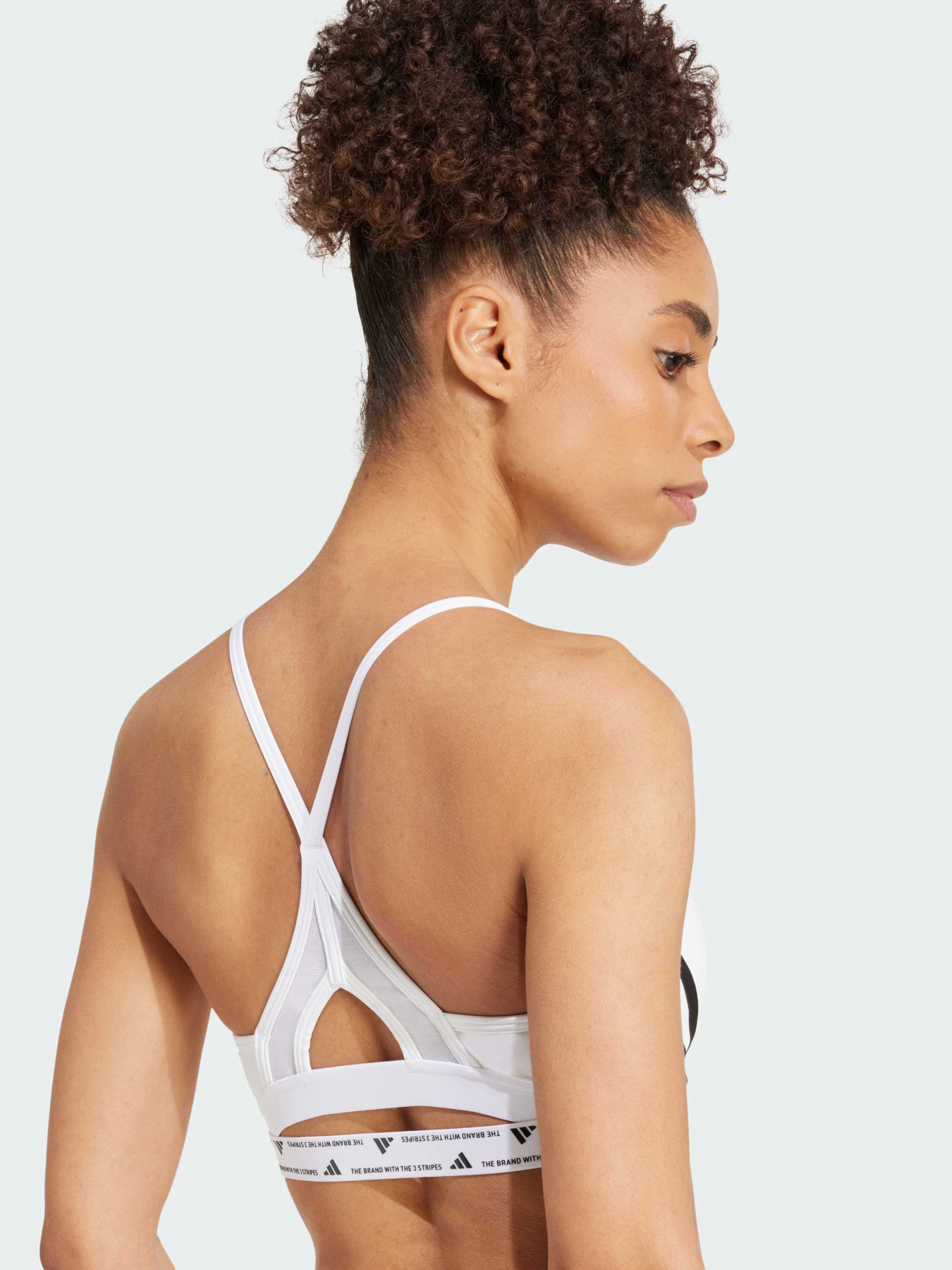 Спортивный топ Adidas модель JG1402 Фото