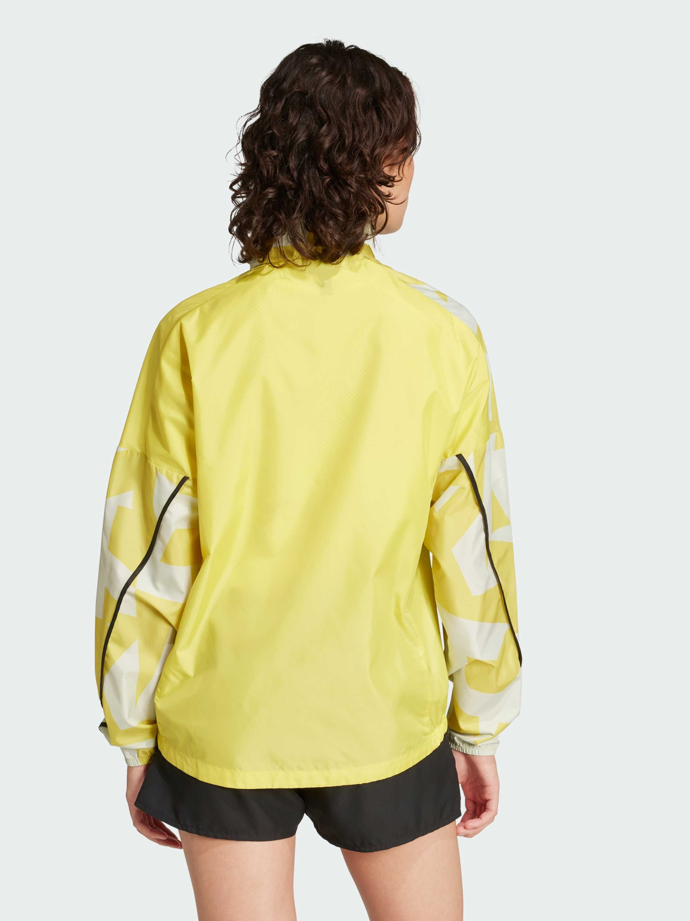 Ветровка Adidas модель JF1502 Фото