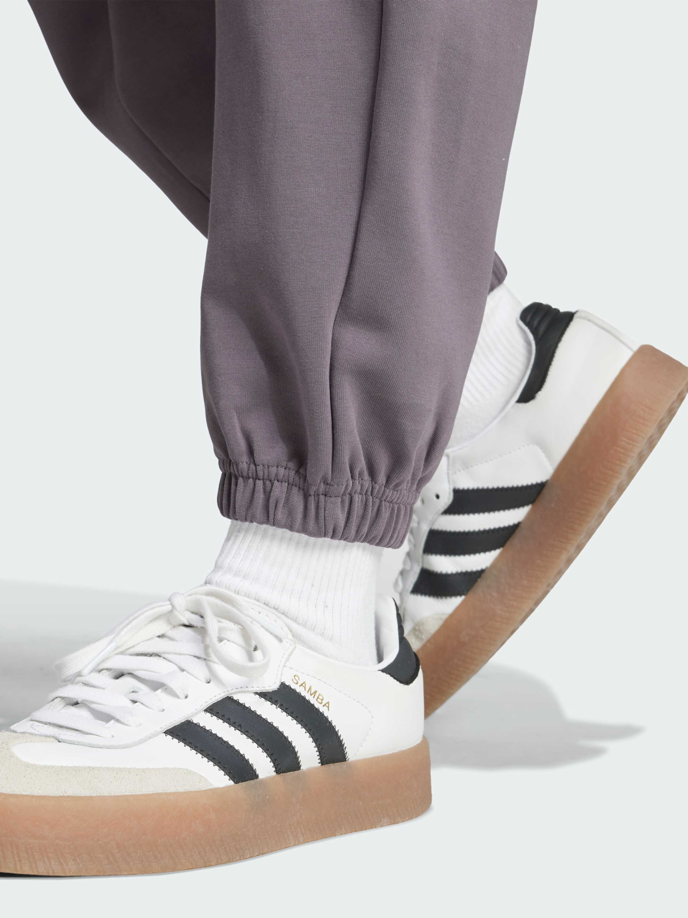 Штани повсякденні Adidas модель JE3982 Фото