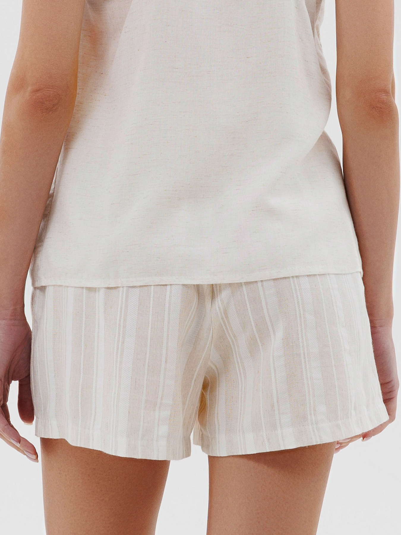 Повсякденні шорти Leinle модель 1402 Фото