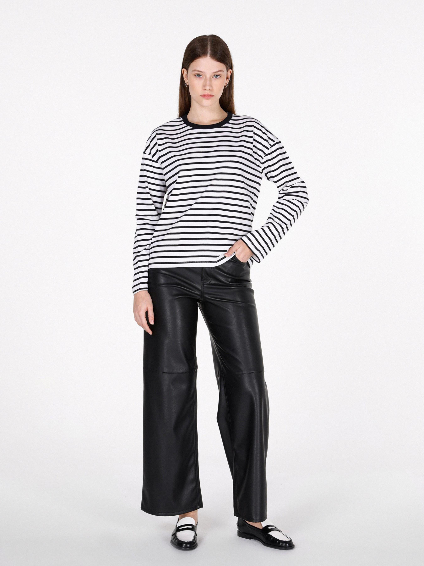 Кофты и свитера Colin’s модель CL1073949_Q1.V1_BLK Фото