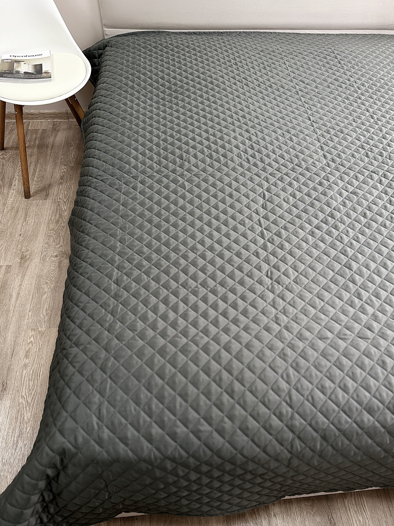 Покрывало декоративное антиаллергенное серого цвета Nid Grey Ecotton модель 25179 Фото