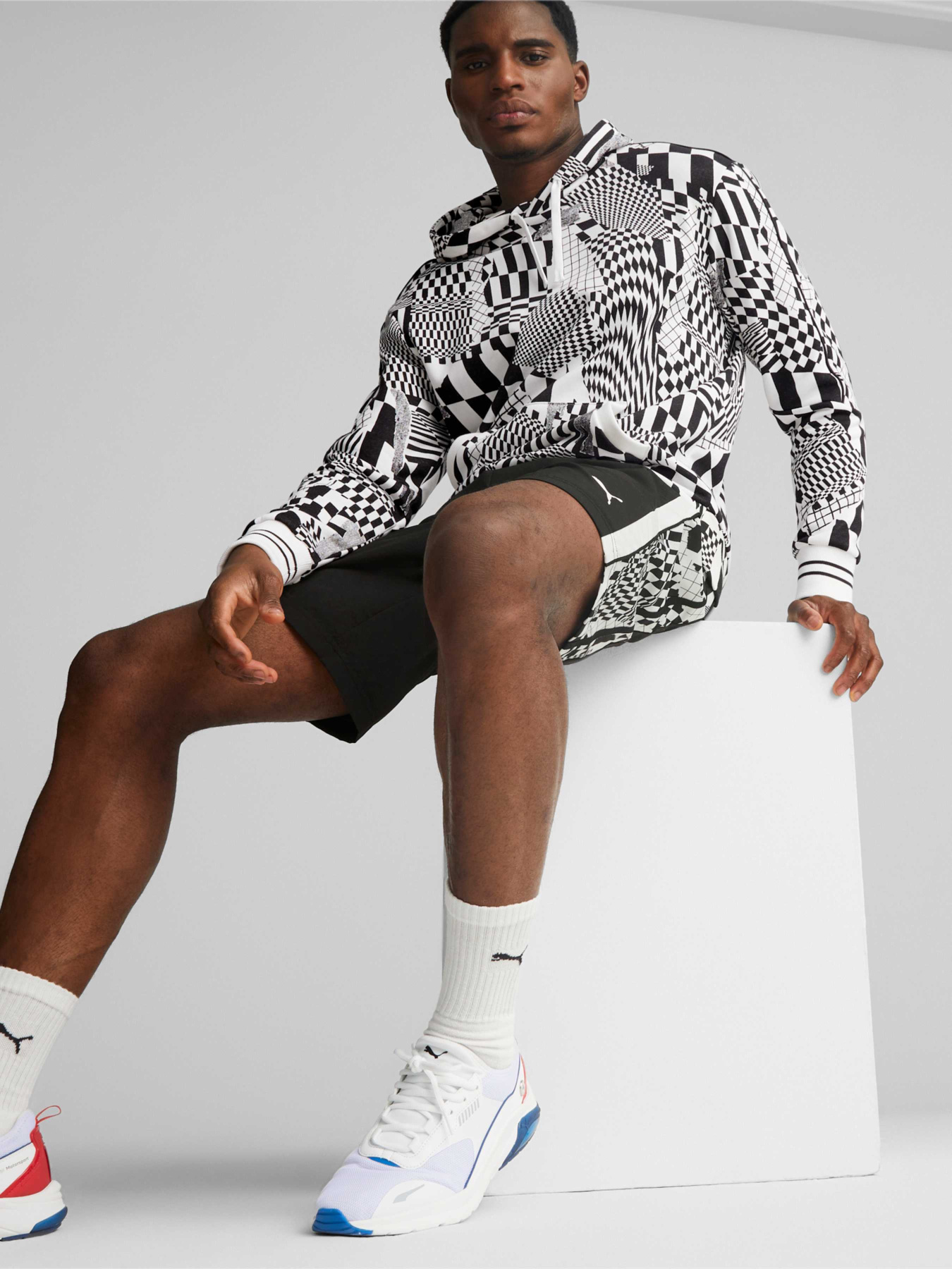 Шорты PUMA Bmw Mms Statement Shrts 8.5" модель 538401 Фото