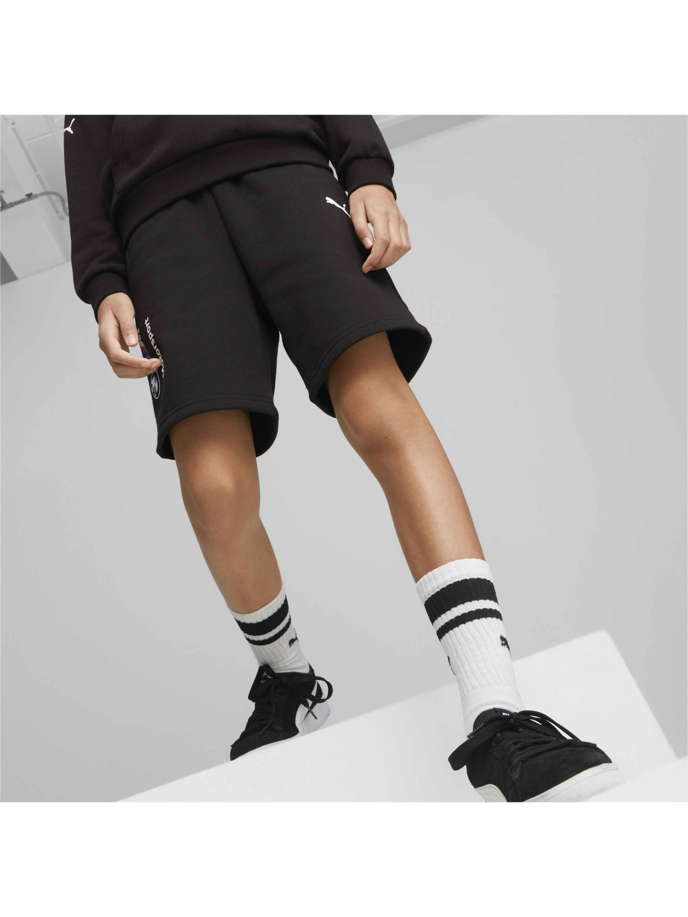 Шорти спортивні PUMA Bmw Mms Kids Ess Shorts модель 538313 Фото