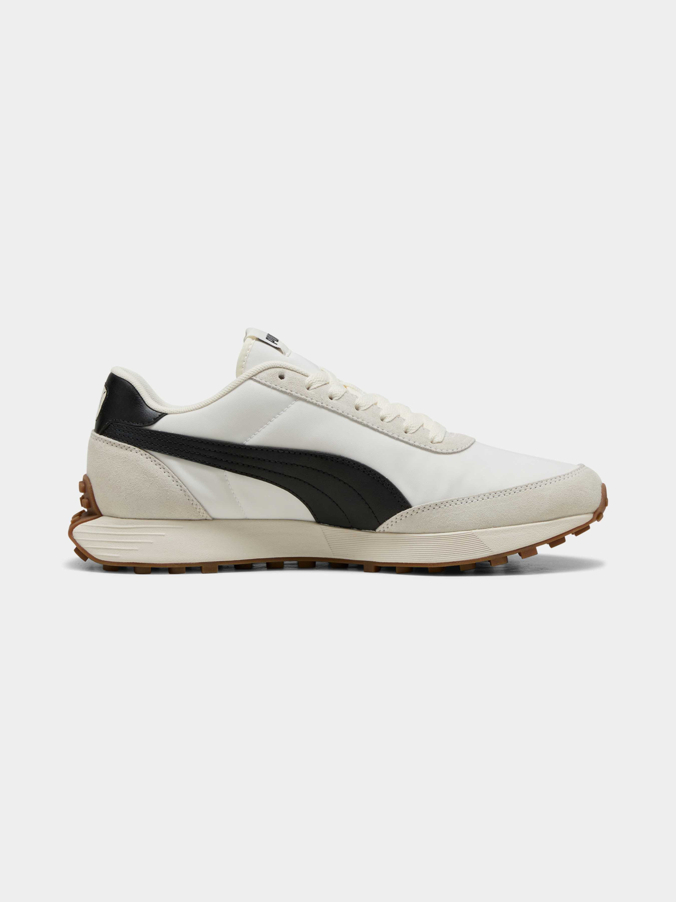 Кросівки повсякденні PUMA Runtamed Lugged Classic модель 401605 Кросівки повсякденні PUMA Runtamed Lugged Classic модель 401605 Фото