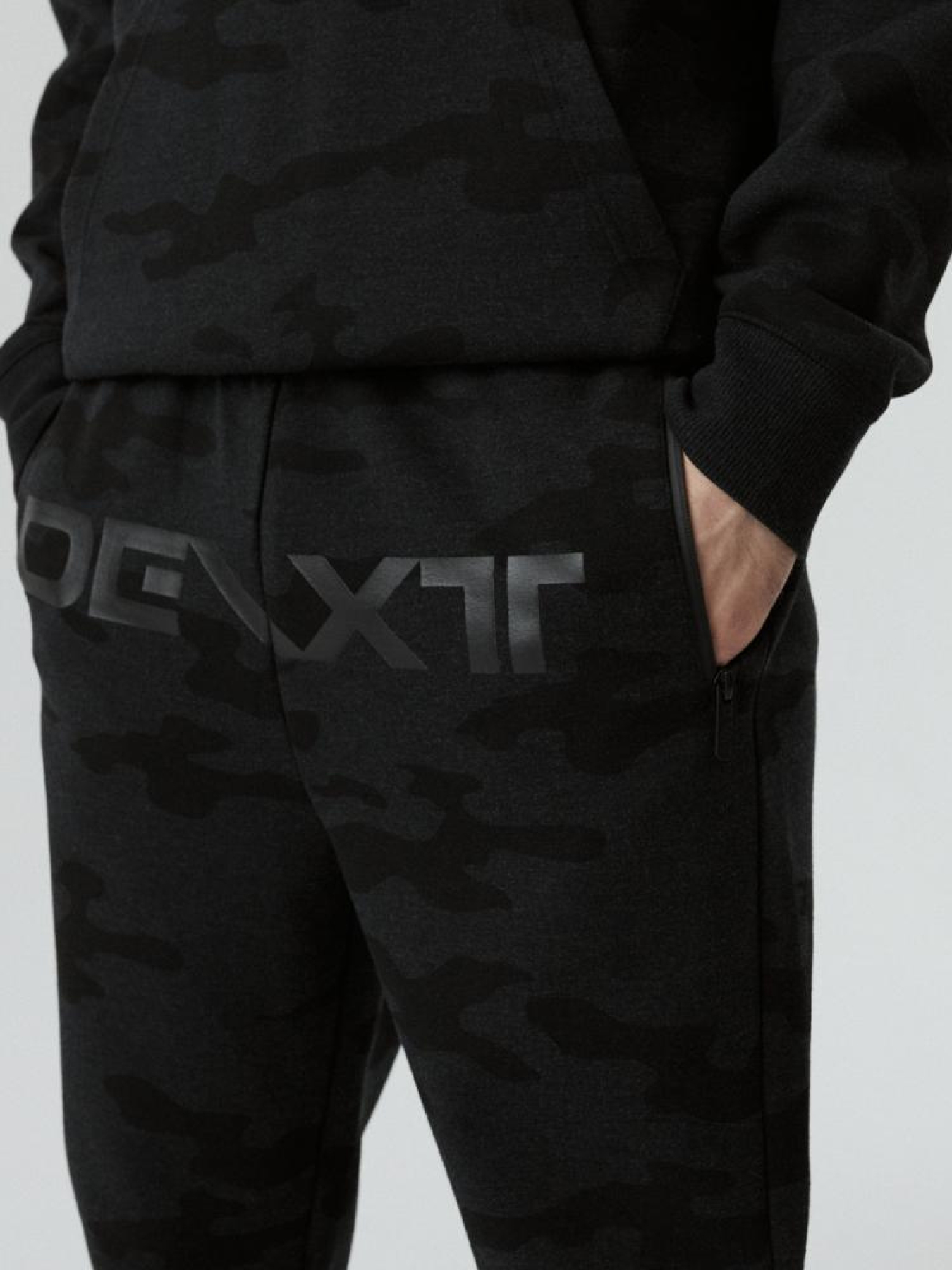 Штаны спортивные DIVERSE Dext Jgrx модель 10040322 Штаны спортивные DIVERSE Dext Jgrx модель 10040322 Фото