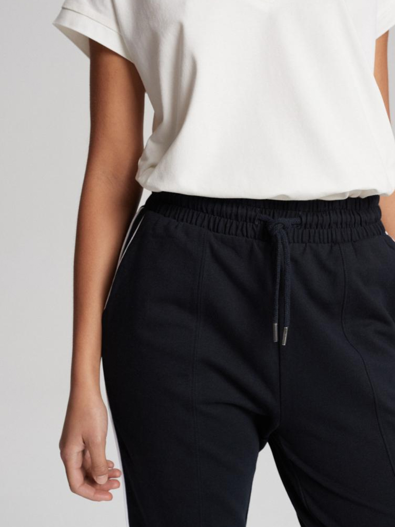 Штани спортивні DIVERSE Maripi модель 10041134 Фото