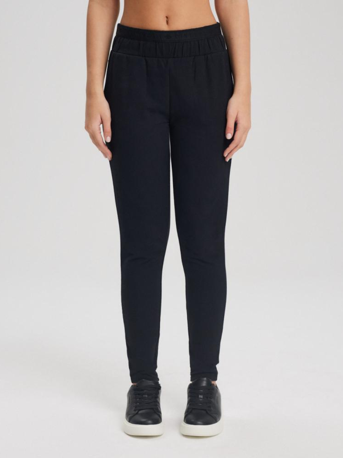 Штани спортивні DIVERSE Sliim модель 10044010 Фото