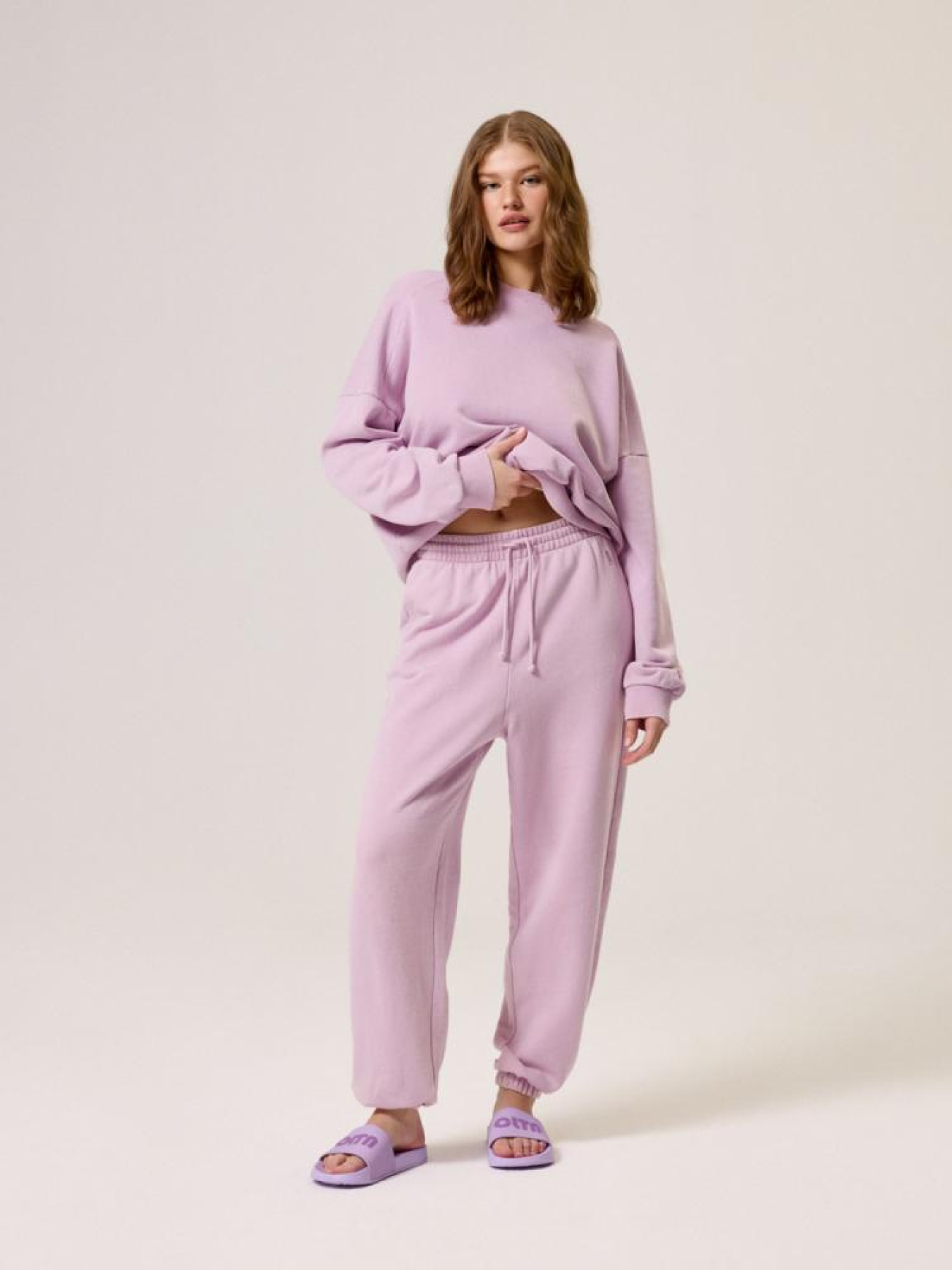 Спортивні штани DIVERSE Cltn Bliskin модель 10044325 Фото