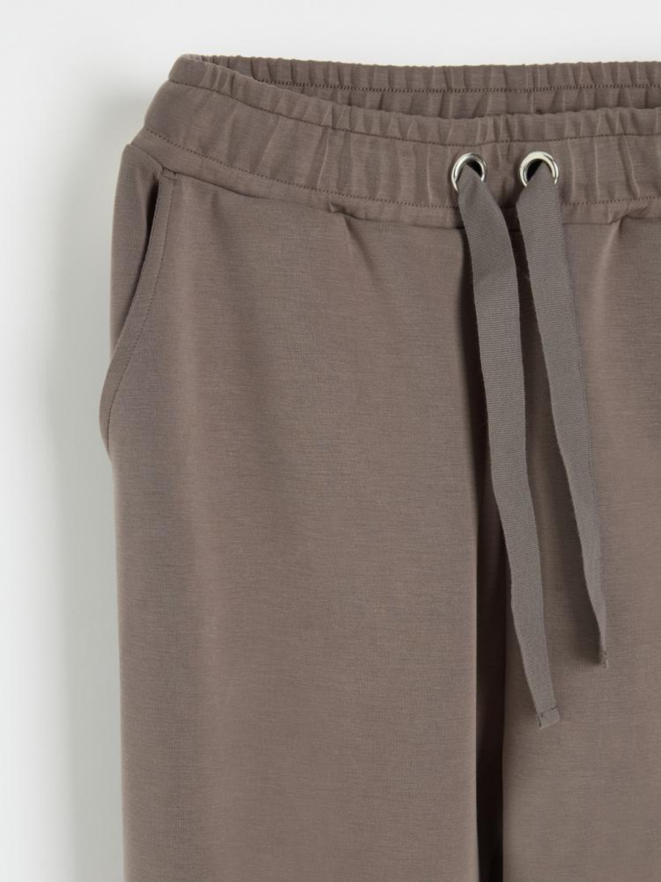 Штаны спортивные DIVERSE Ladimos B модель 10046111 Штаны спортивные DIVERSE Ladimos B модель 10046111 Фото