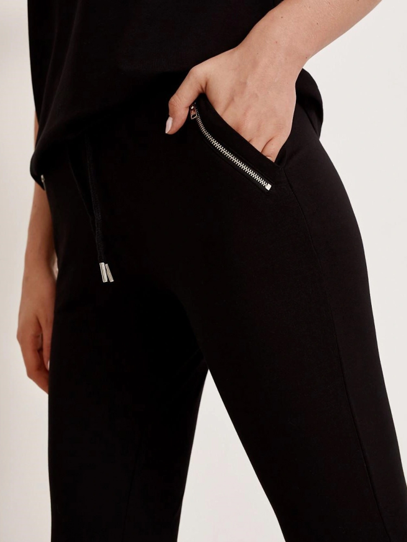 Спортивні штани DIVERSE Balli модель 10037833 Фото