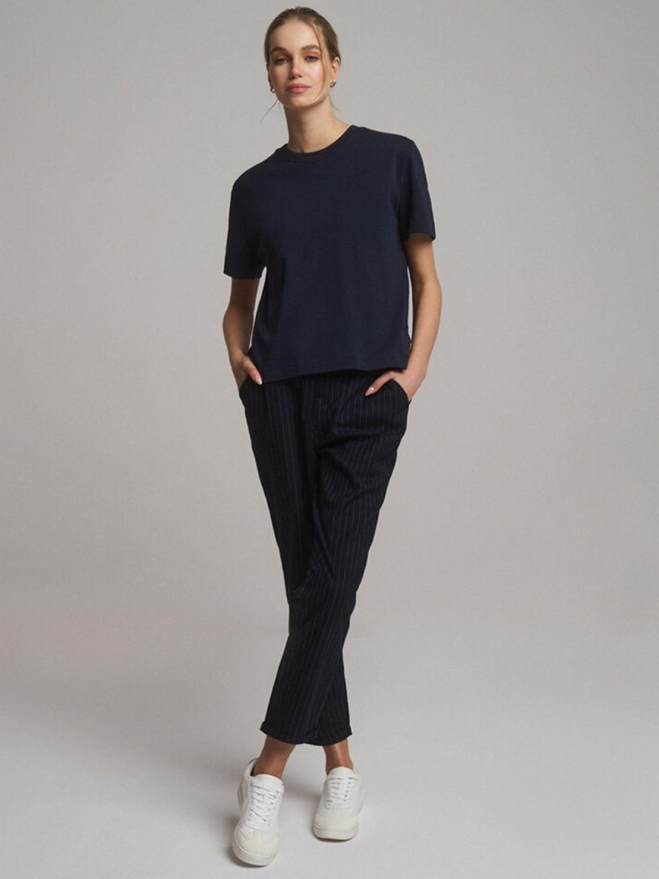 Джоггеры DIVERSE Lourea модель 10046082 Фото