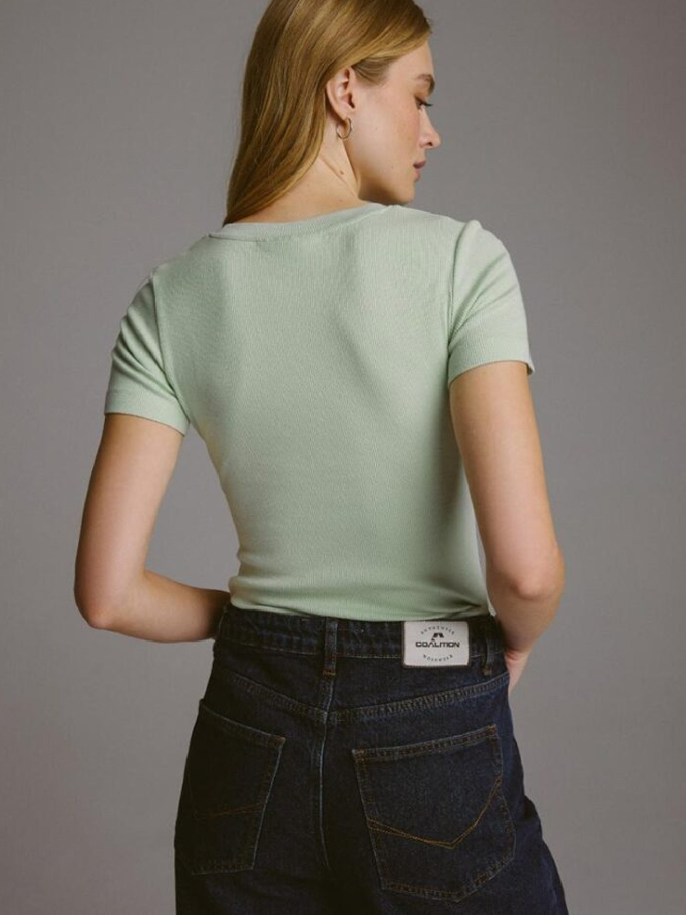 Футболка DIVERSE Nadianka Iii модель 10045292 Фото