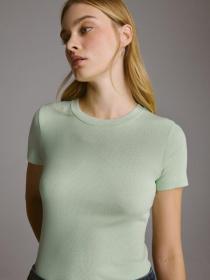 Футболка DIVERSE Nadianka Iii модель 10045292 Футболка DIVERSE Nadianka Iii модель 10045292 Фото