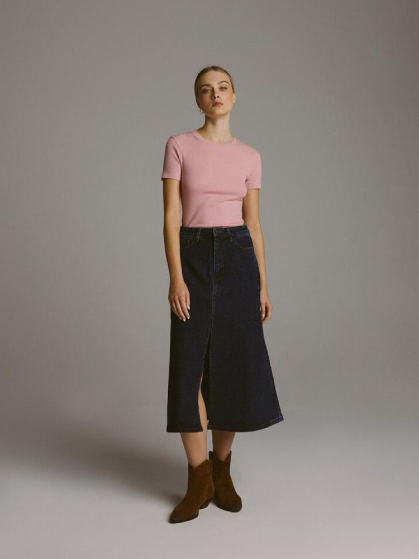 Футболка DIVERSE Nadianka Iii модель 10045292 Фото