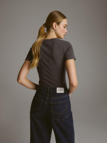 Футболка DIVERSE Nadianka Iii модель 10045292 Фото