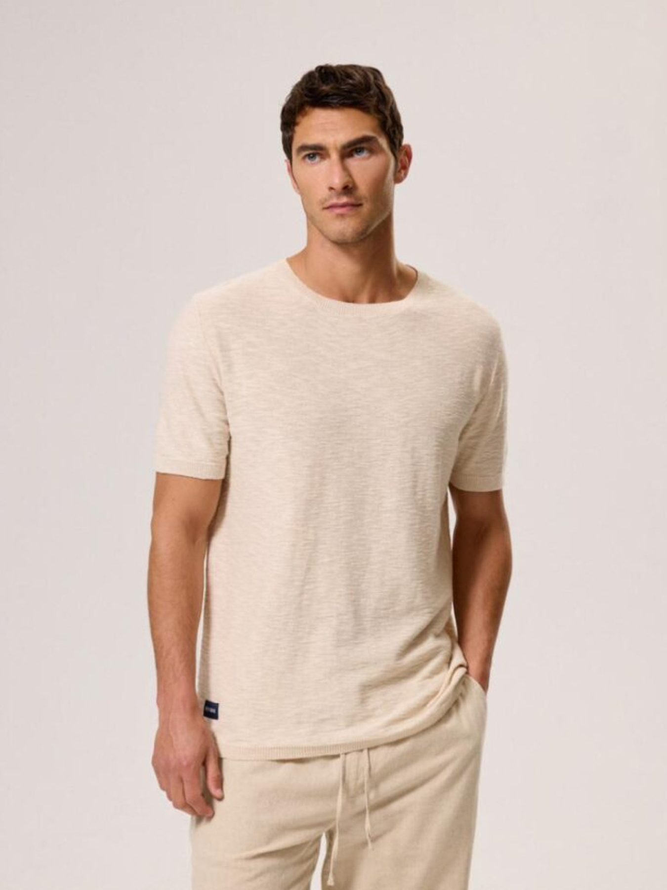 Футболка DIVERSE Lisbon Linen модель 10044568 Фото