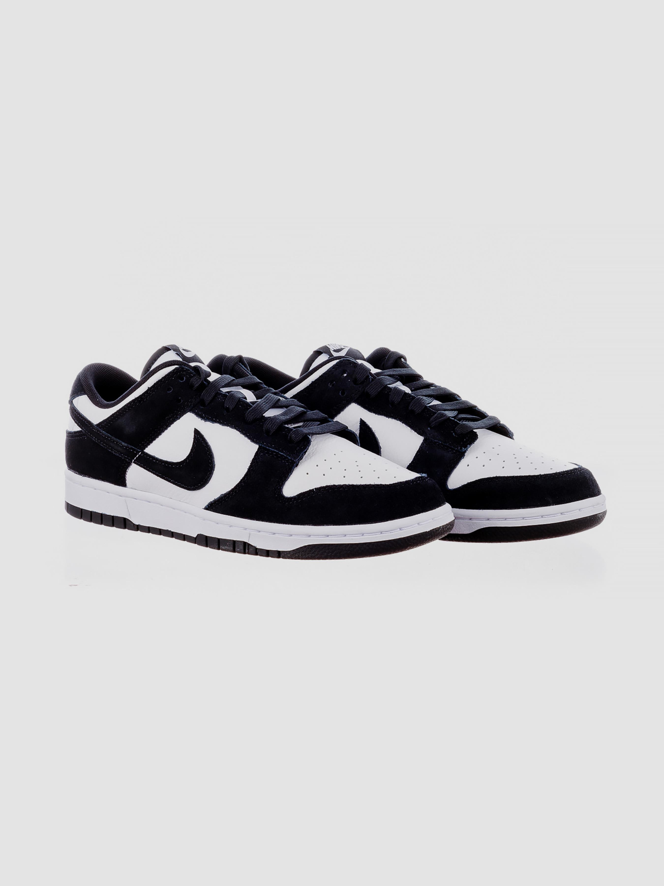 Кросівки повсякденні NIKE Dunk Low Retro модель FQ8249-100 Фото