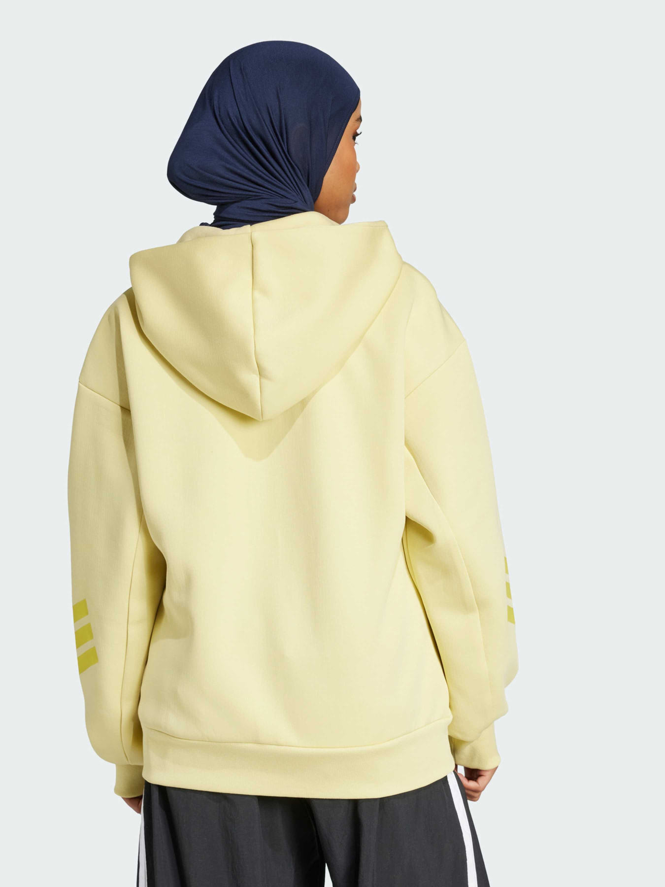 Кофта Adidas 3 Stripes модель JE0178 Кофта Adidas 3 Stripes модель JE0178 Фото