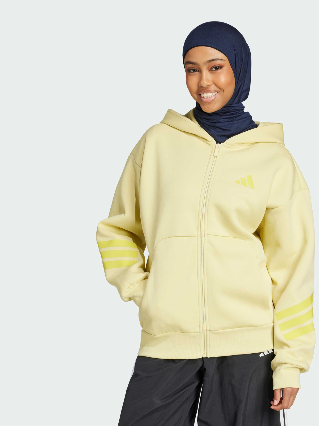 Кофта Adidas 3 Stripes модель JE0178 Кофта Adidas 3 Stripes модель JE0178 Фото