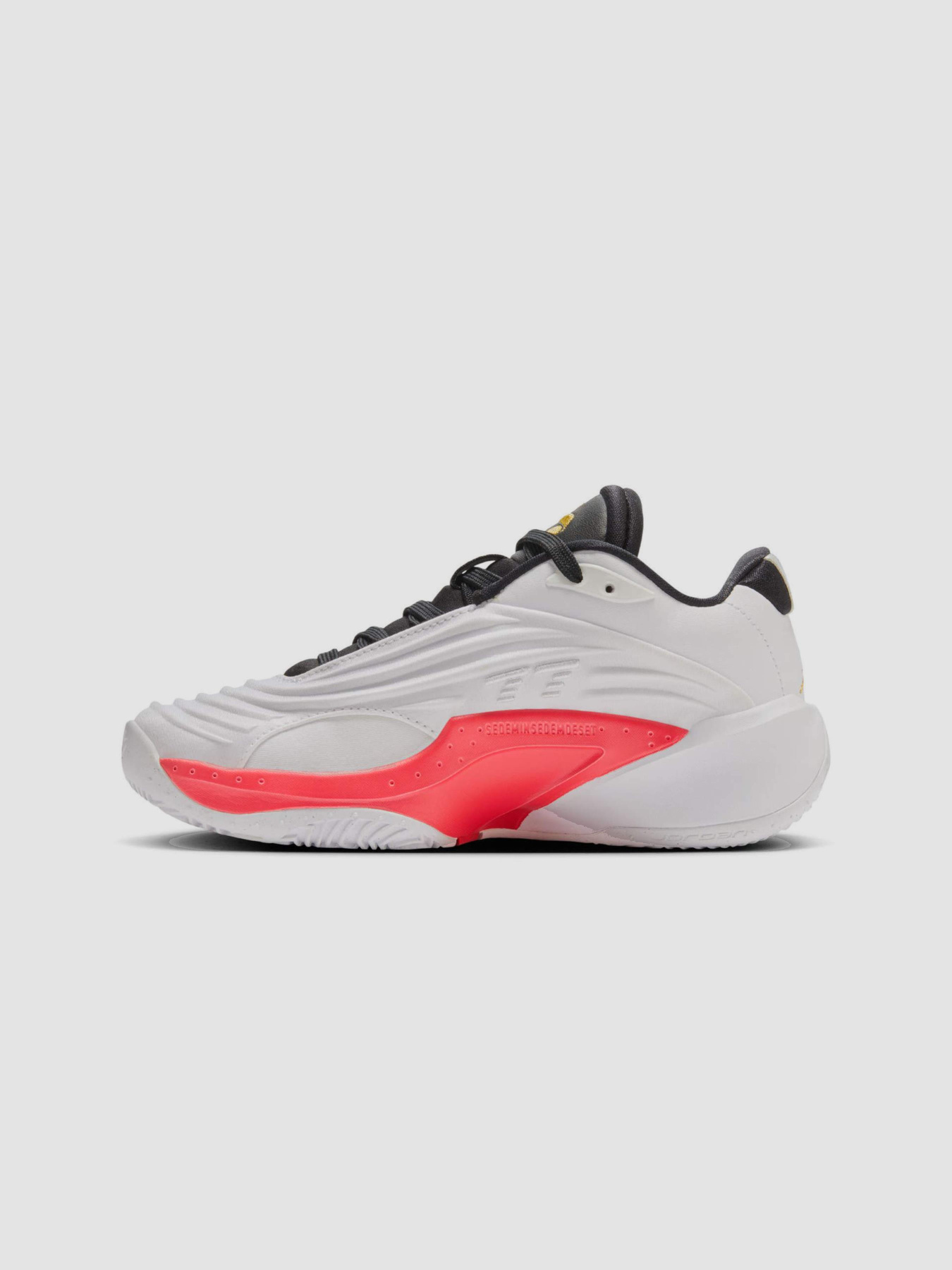 Кроссовки Jordan Luka 3 модель FQ8185-170 Фото