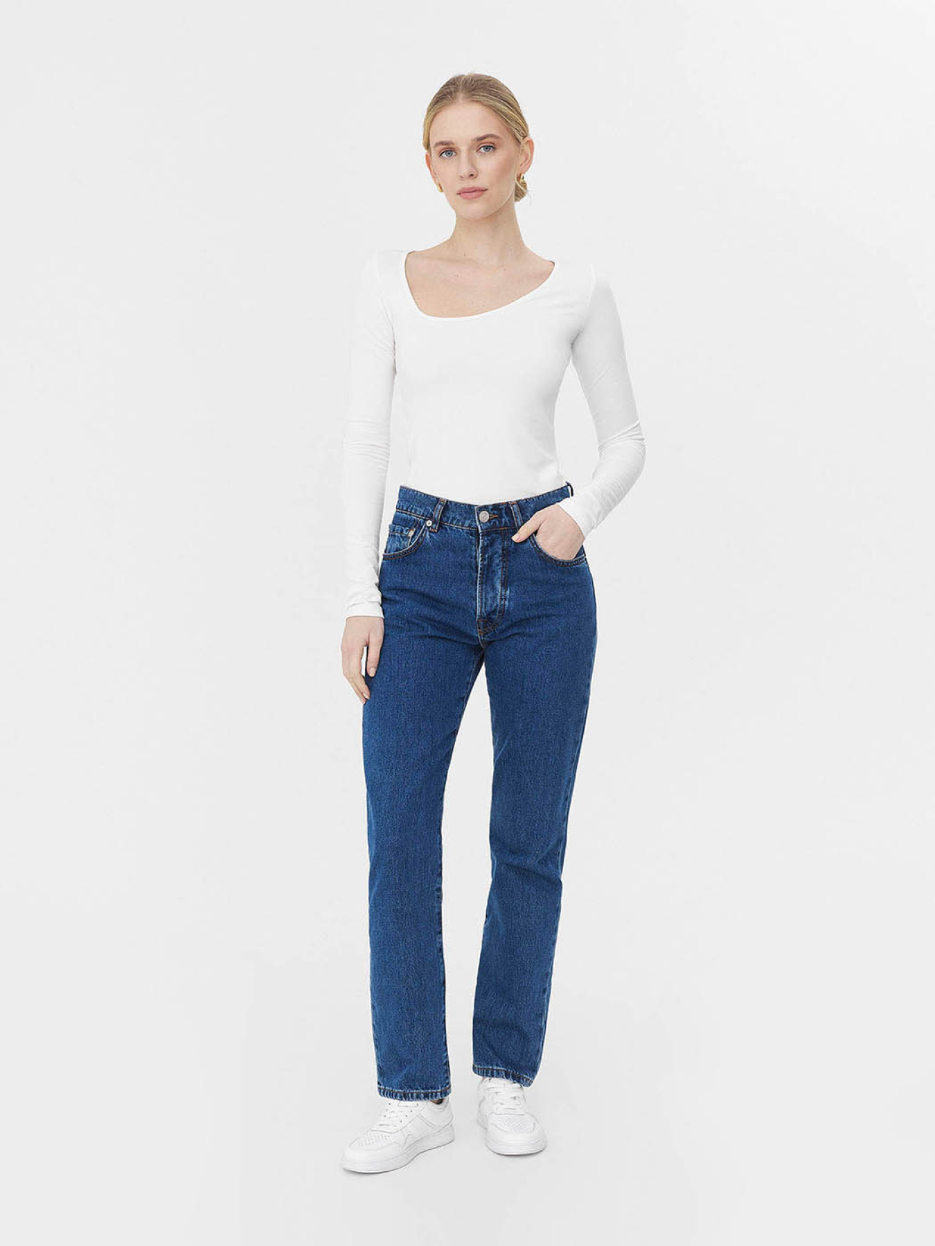 Прямые джинсы FASHIONISTA модель J5008 Фото