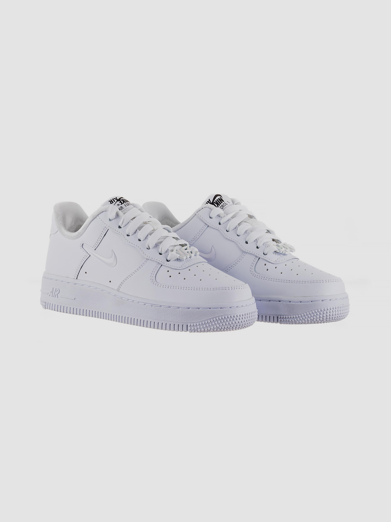 Кроссовки NIKE Air Force 1 Low '07 Se Just Do It Triple модель FB8251-100 Фото