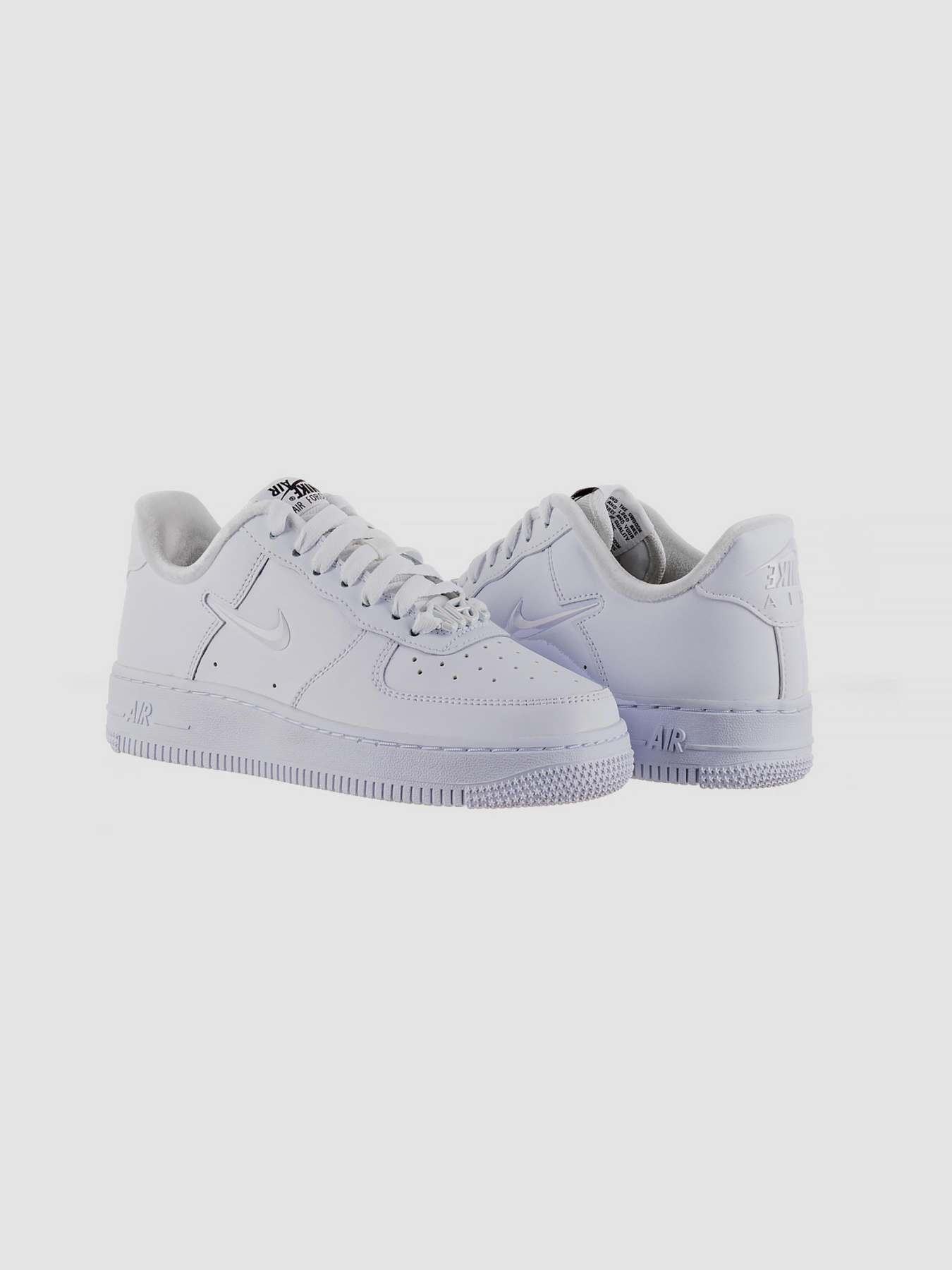 Кроссовки NIKE Air Force 1 Low '07 Se Just Do It Triple модель FB8251-100 Фото