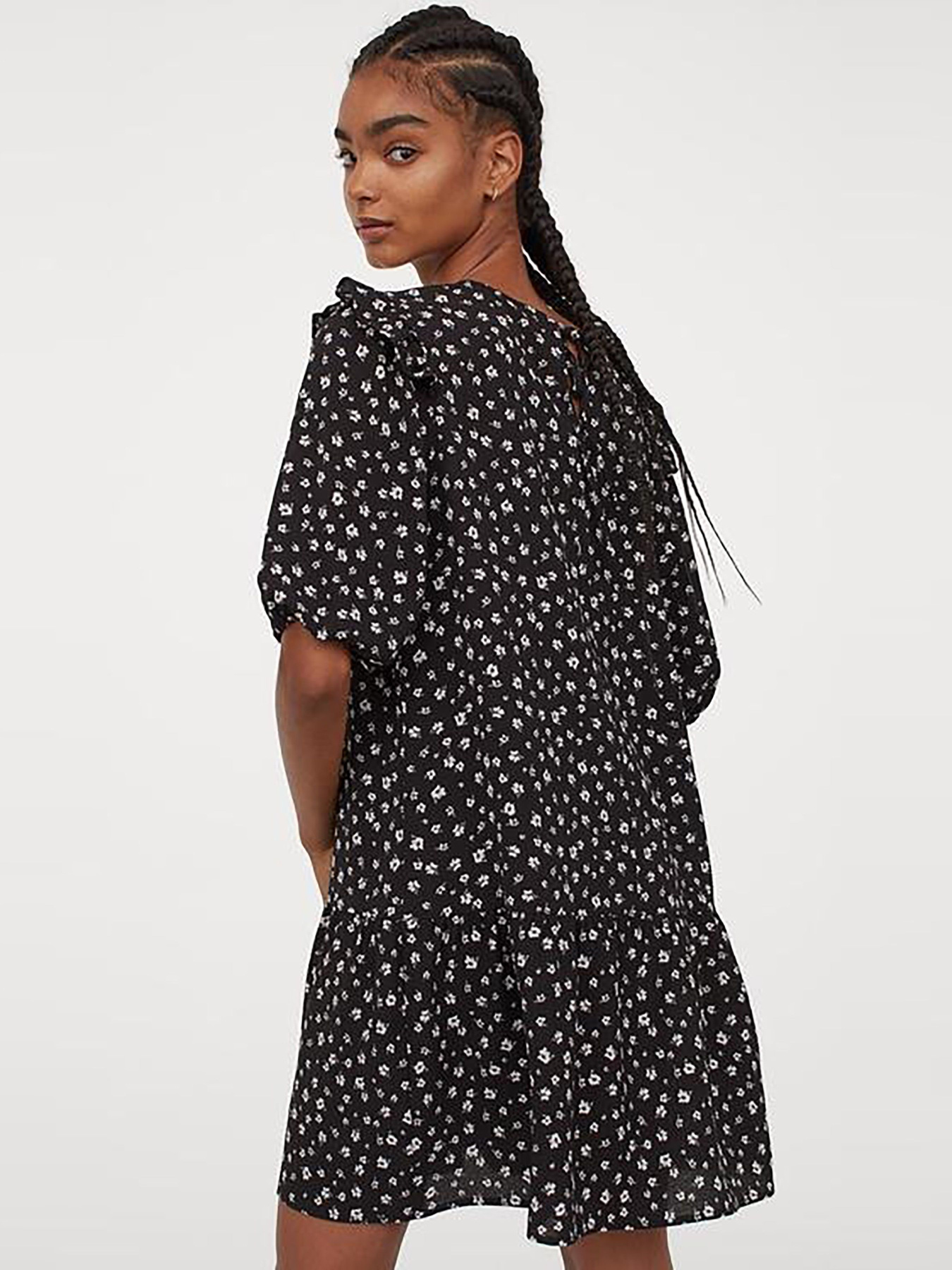 Платье мини H&M модель 75742 Фото