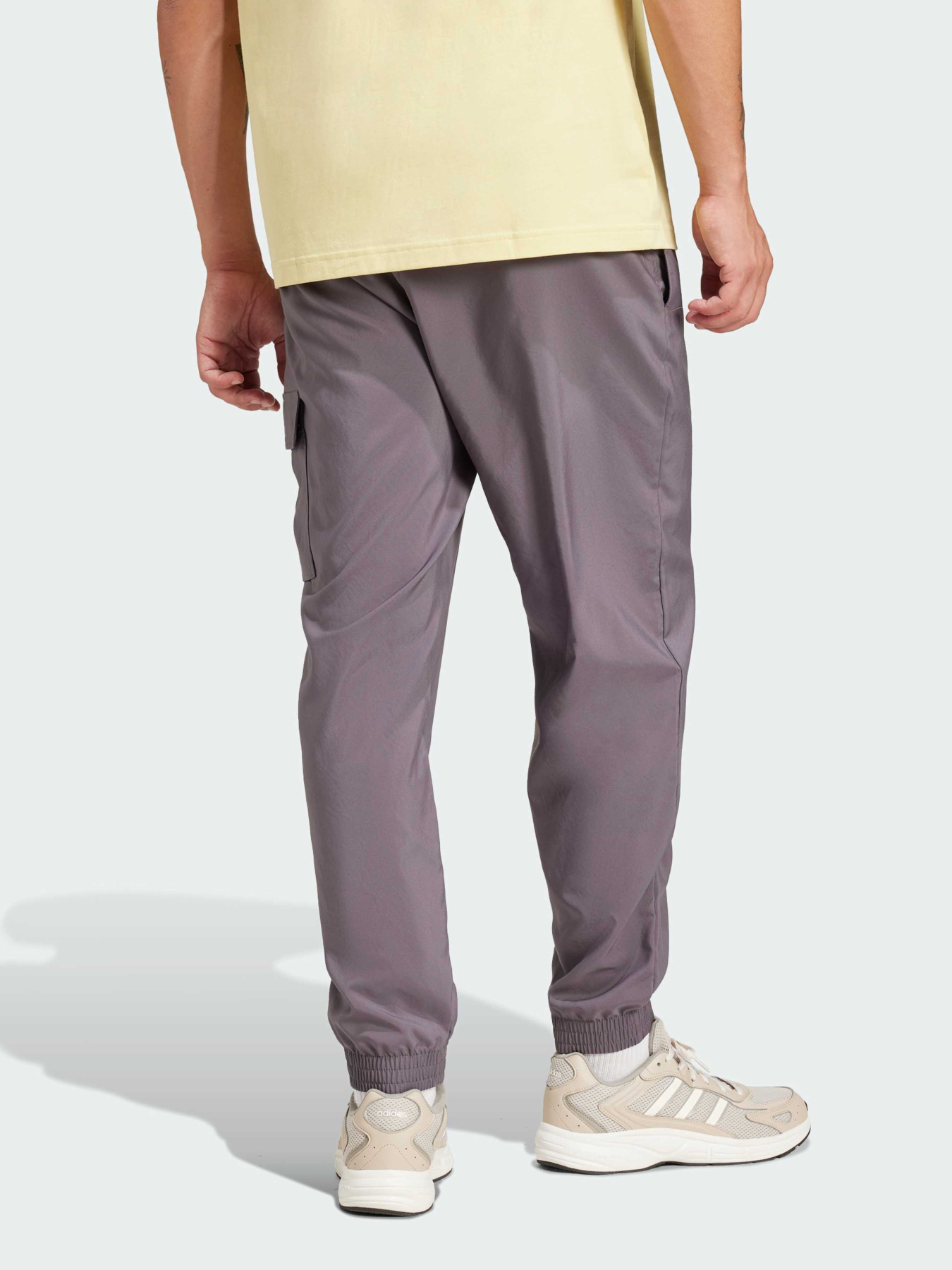 Повсякденні штани Adidas модель JD1822 Фото