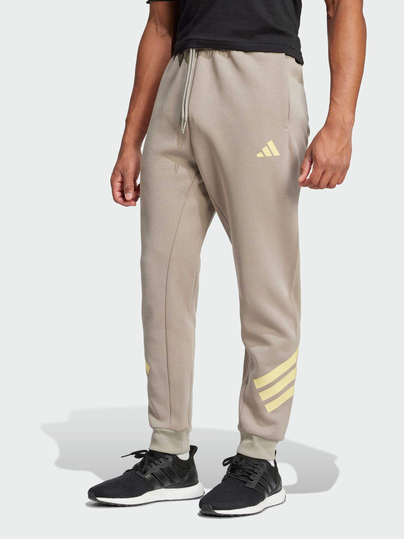 Джоггеры Adidas 3 Stripes модель JD4862 Фото