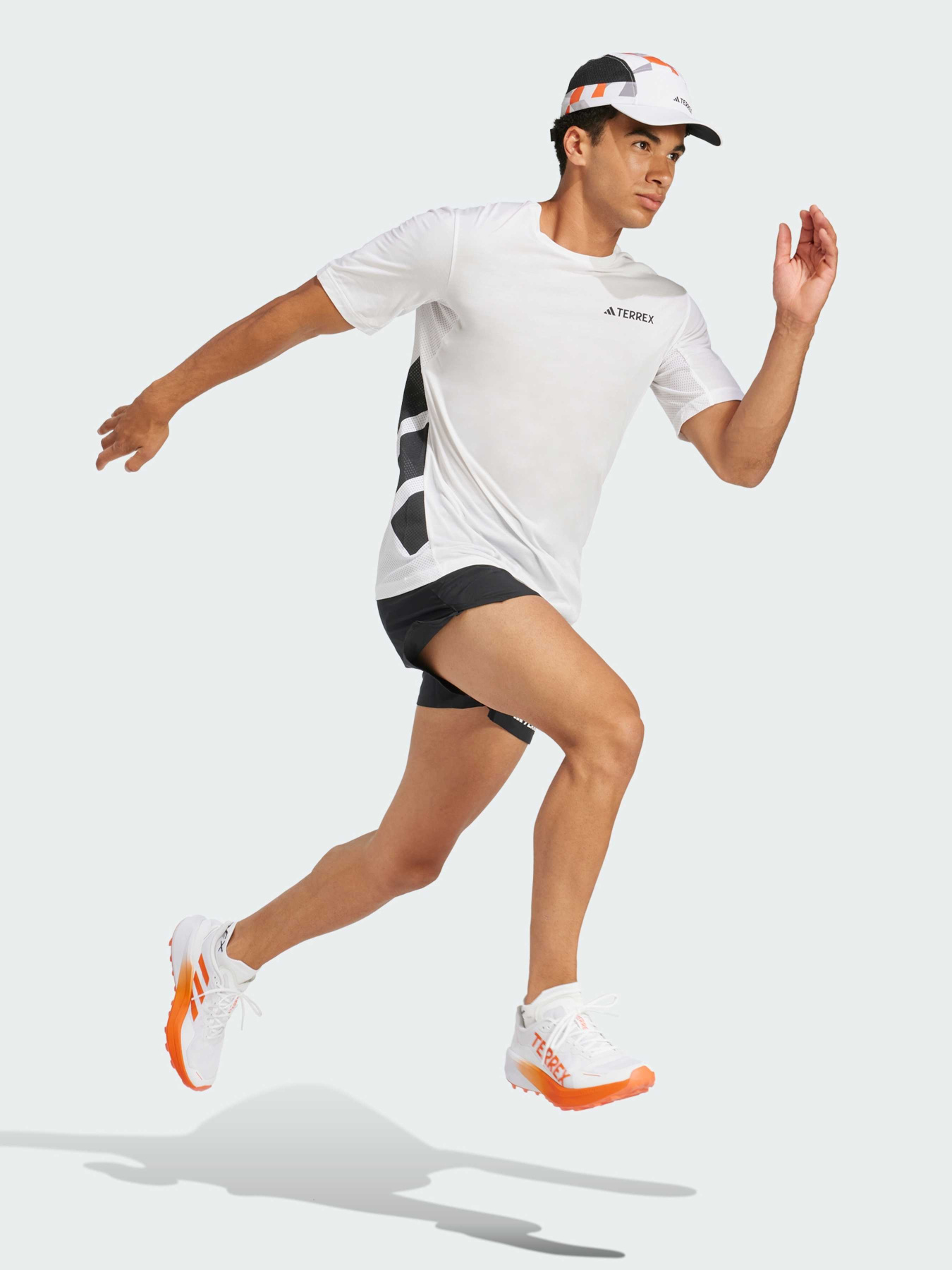 Футболка спортивна Adidas Terrex модель JN8134 Фото