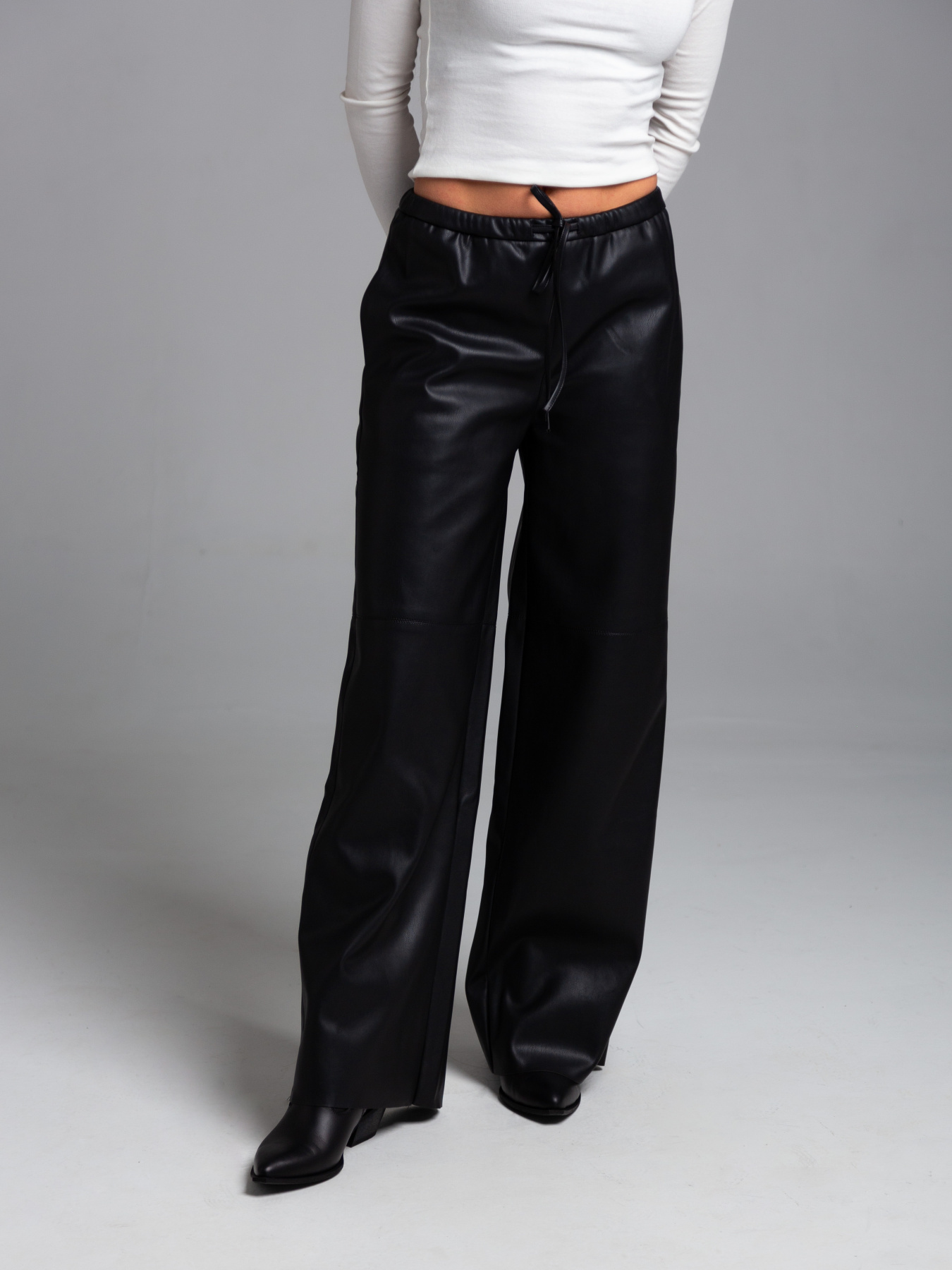 Штани повсякденні Famo модель BR-10381_01 Фото